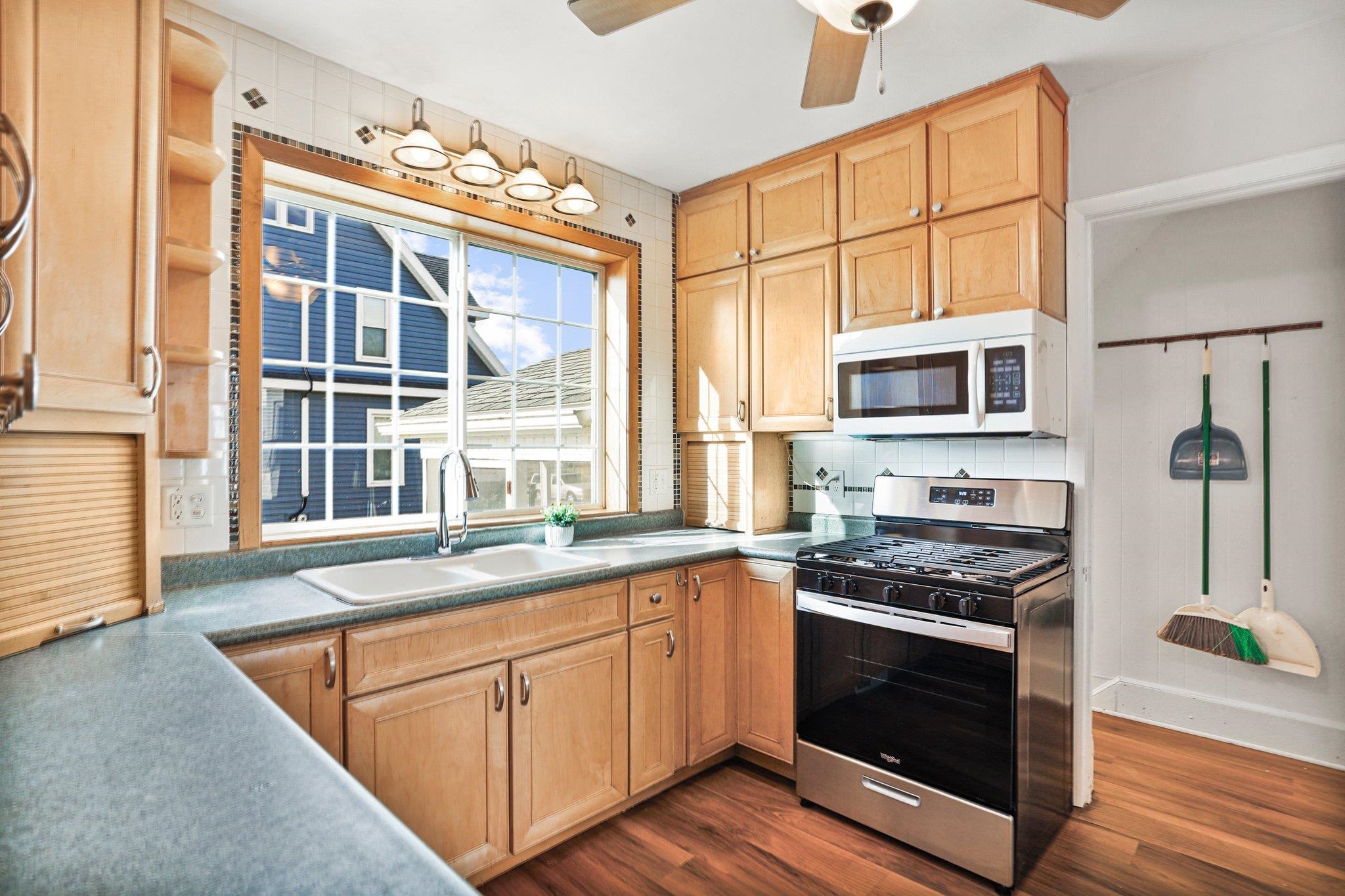 201 S Van Buren Street