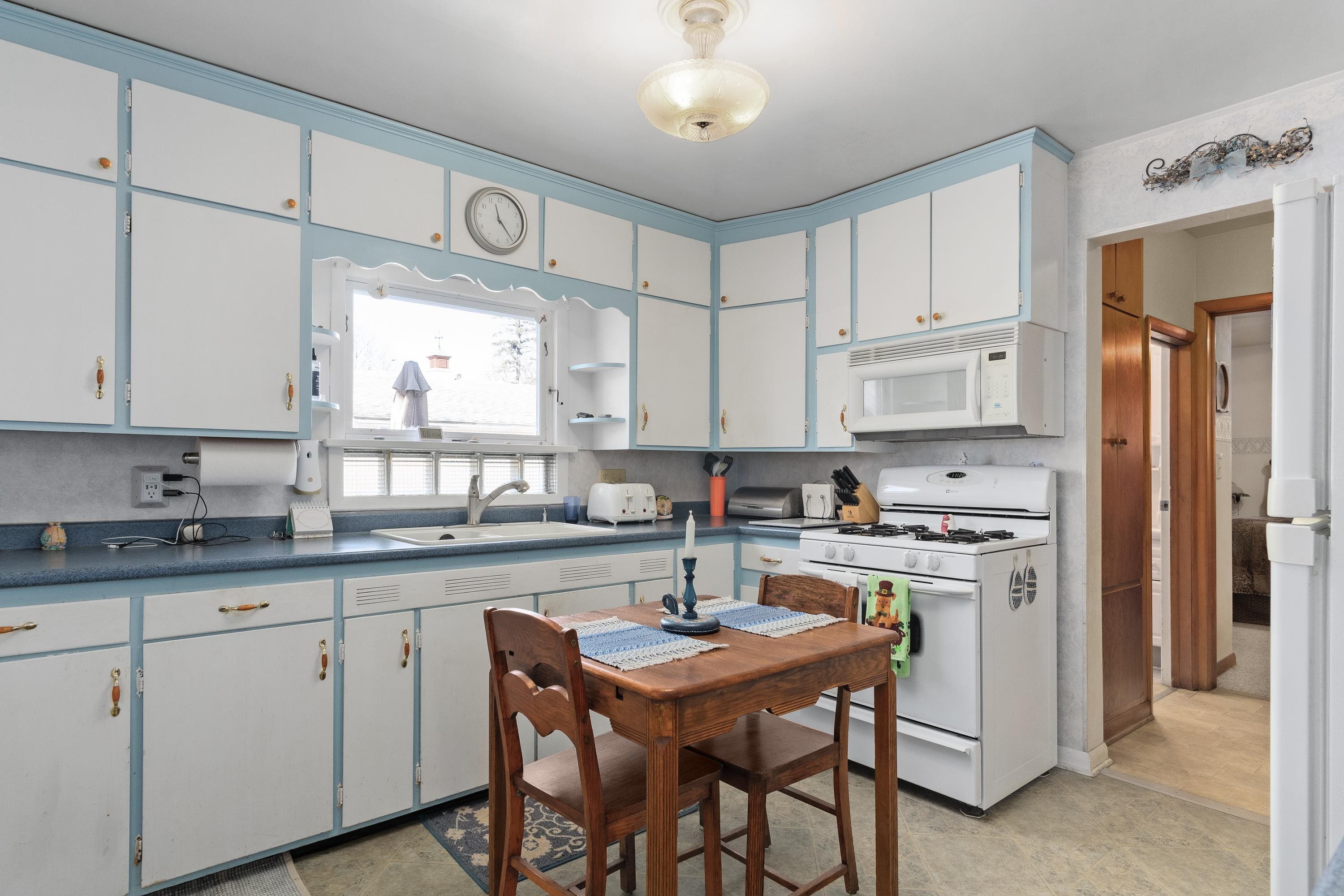 225 Plumb Street