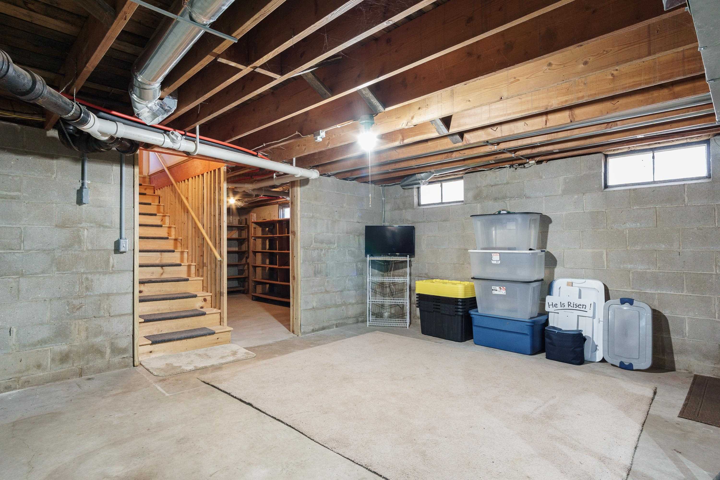 225 Plumb Street