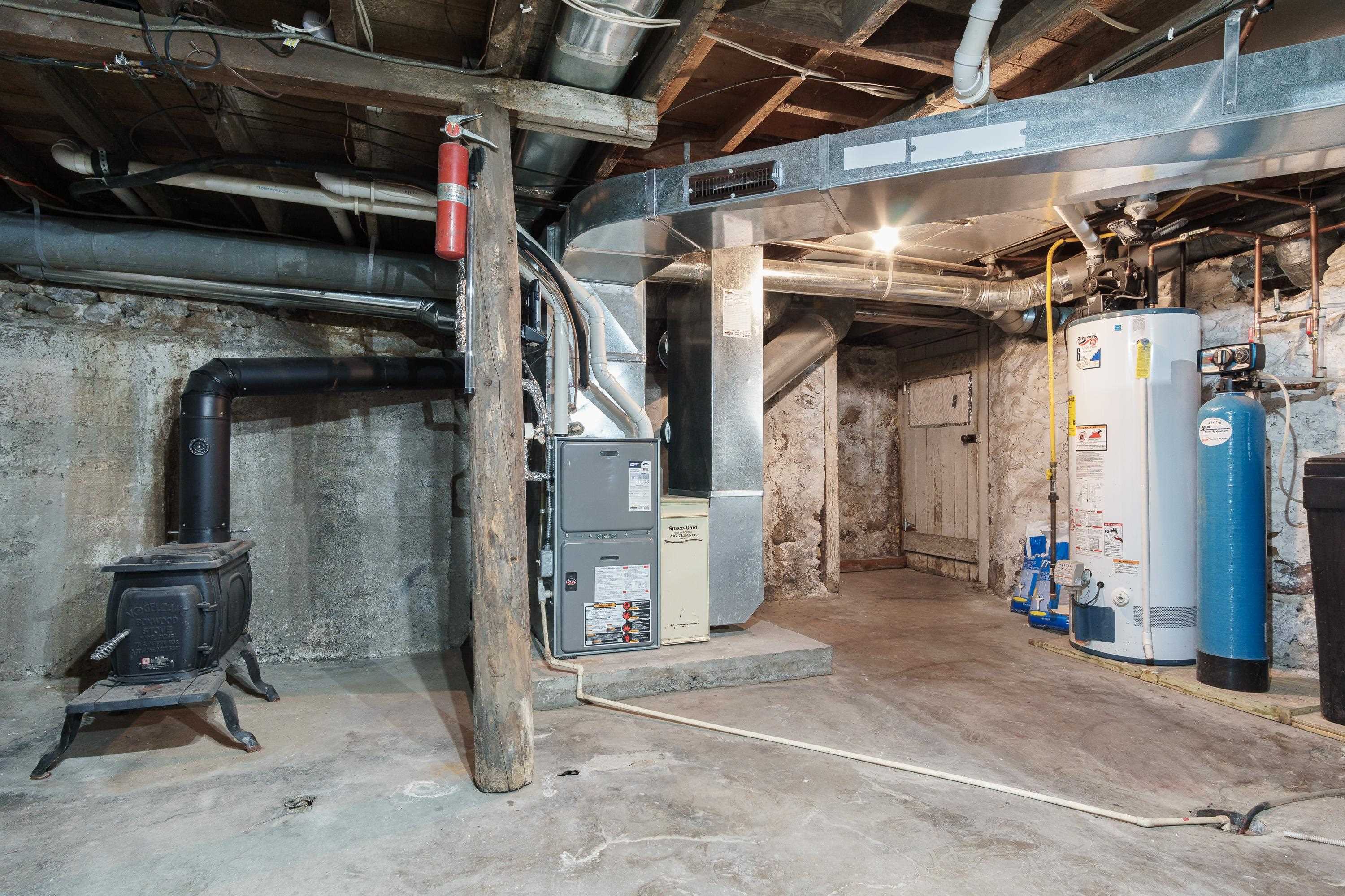 225 Plumb Street
