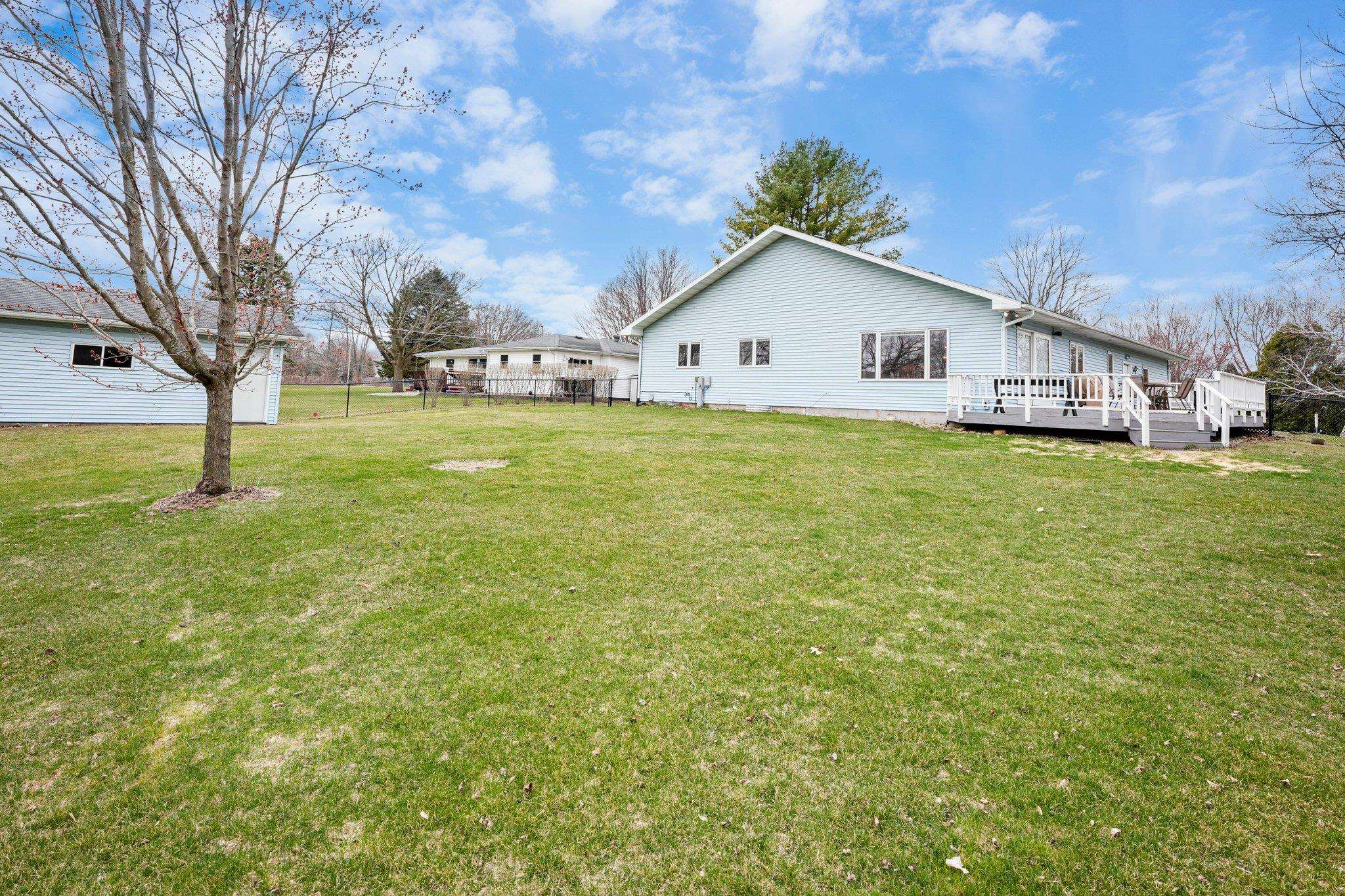 2460 Hillpoint Road