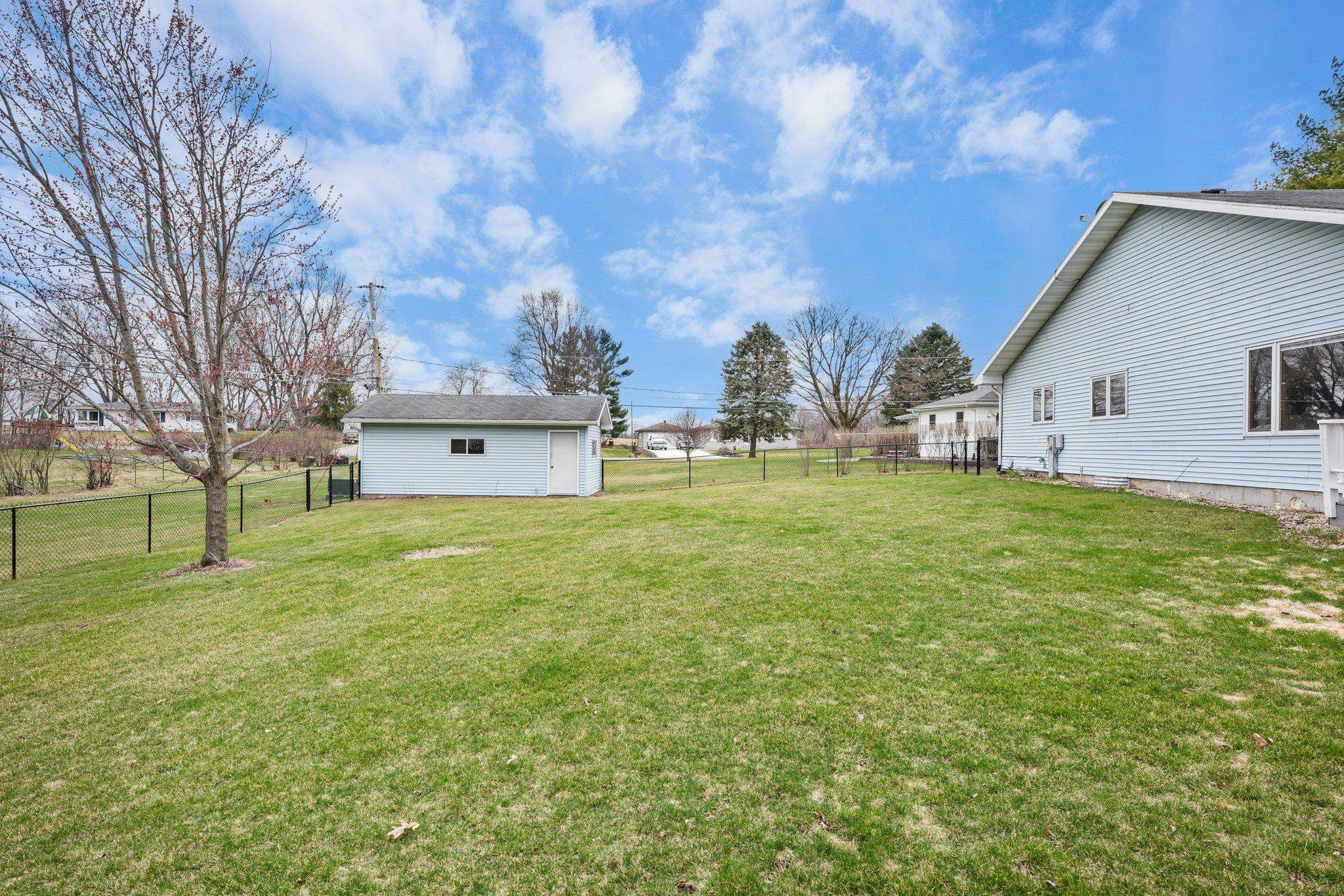 2460 Hillpoint Road