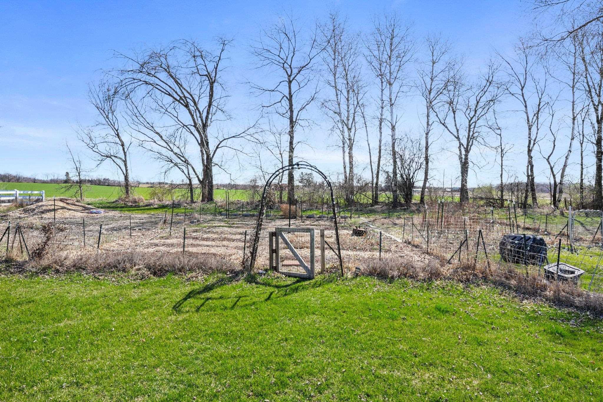 3902 Rutland Dunn Townline Road