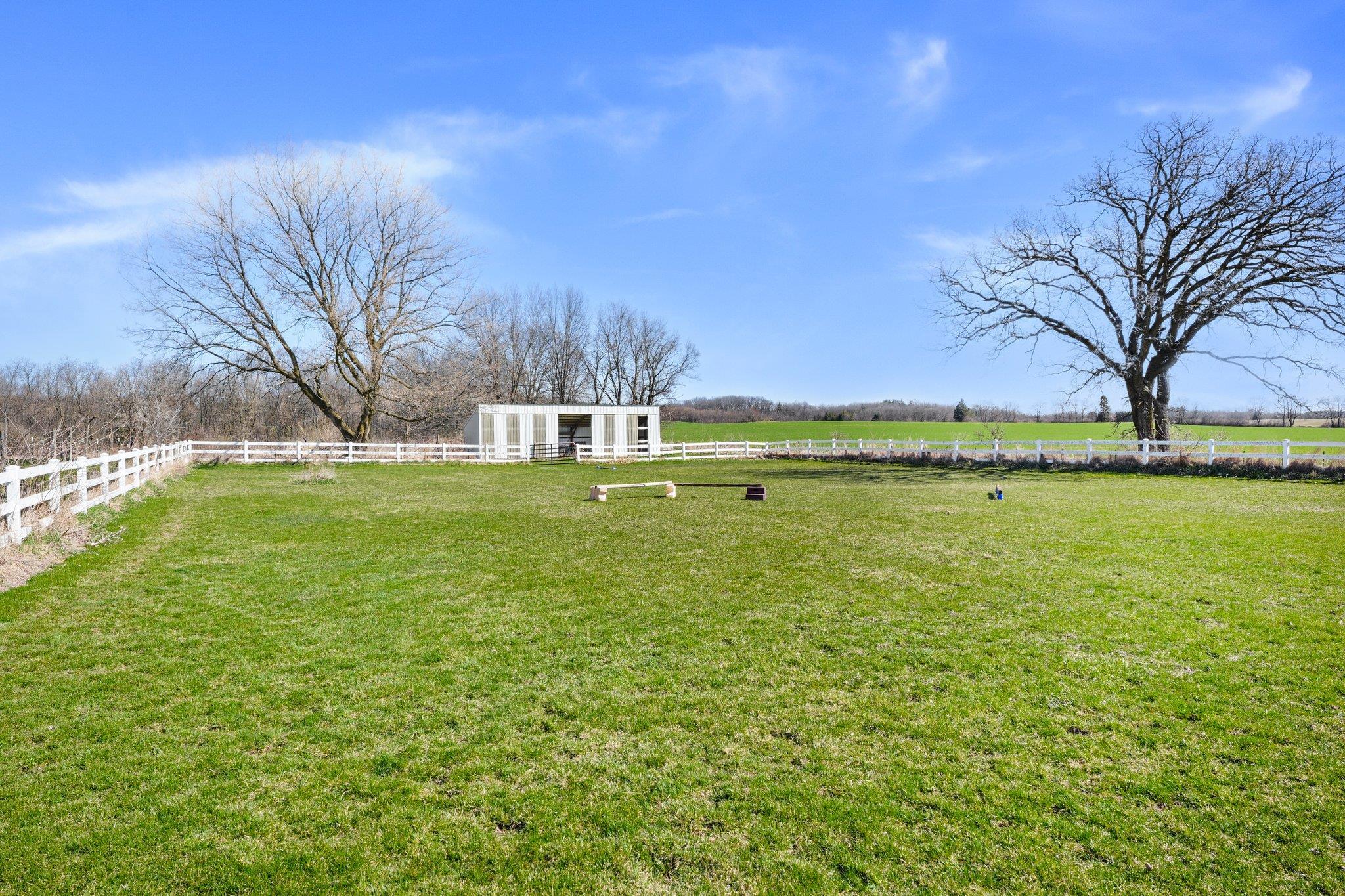 3902 Rutland Dunn Townline Road