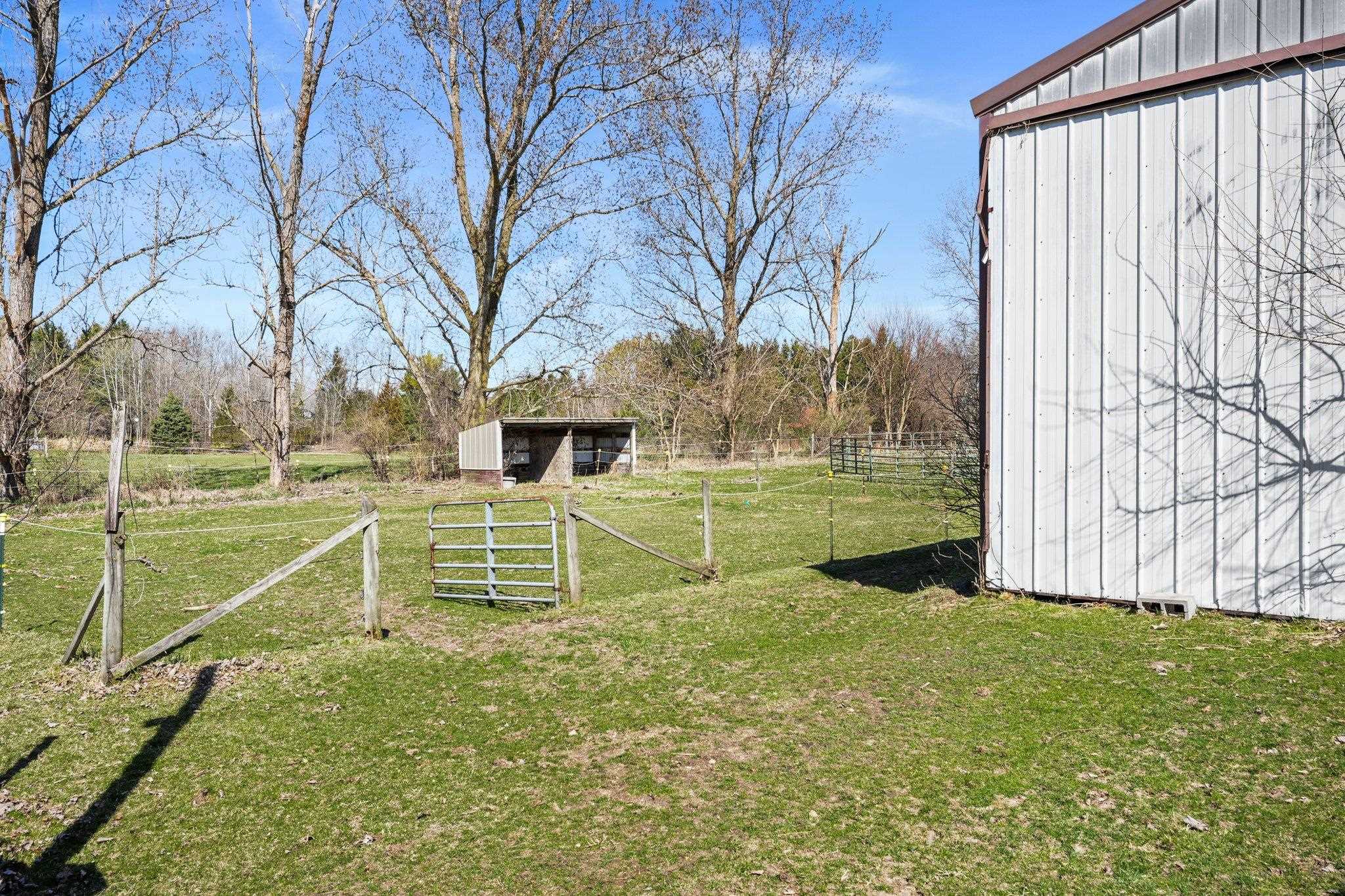 3902 Rutland Dunn Townline Road