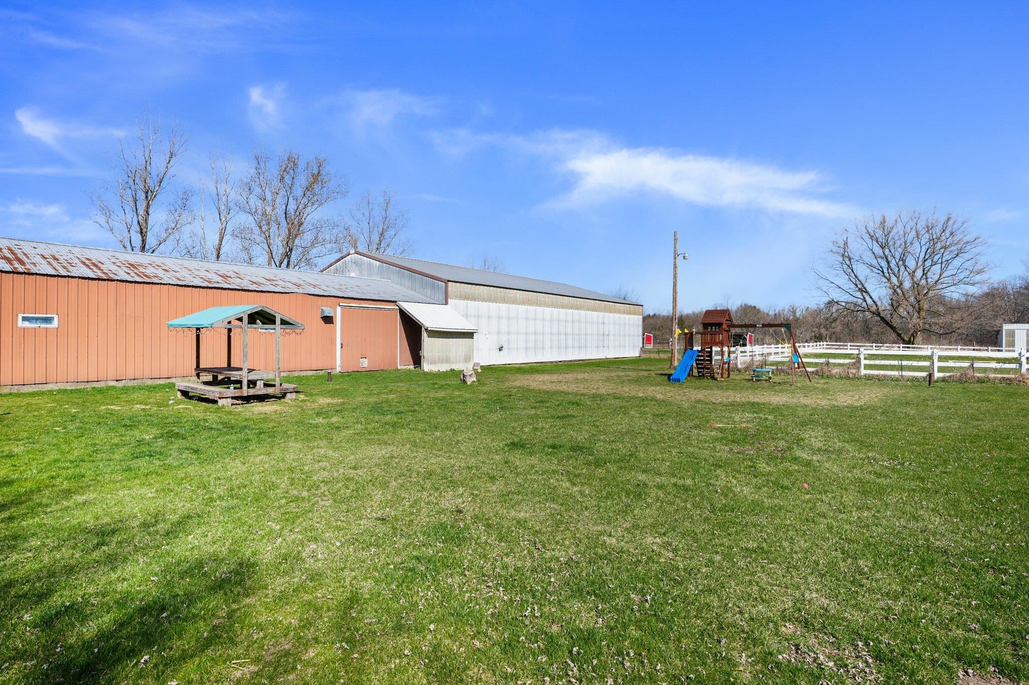 3902 Rutland Dunn Townline Road