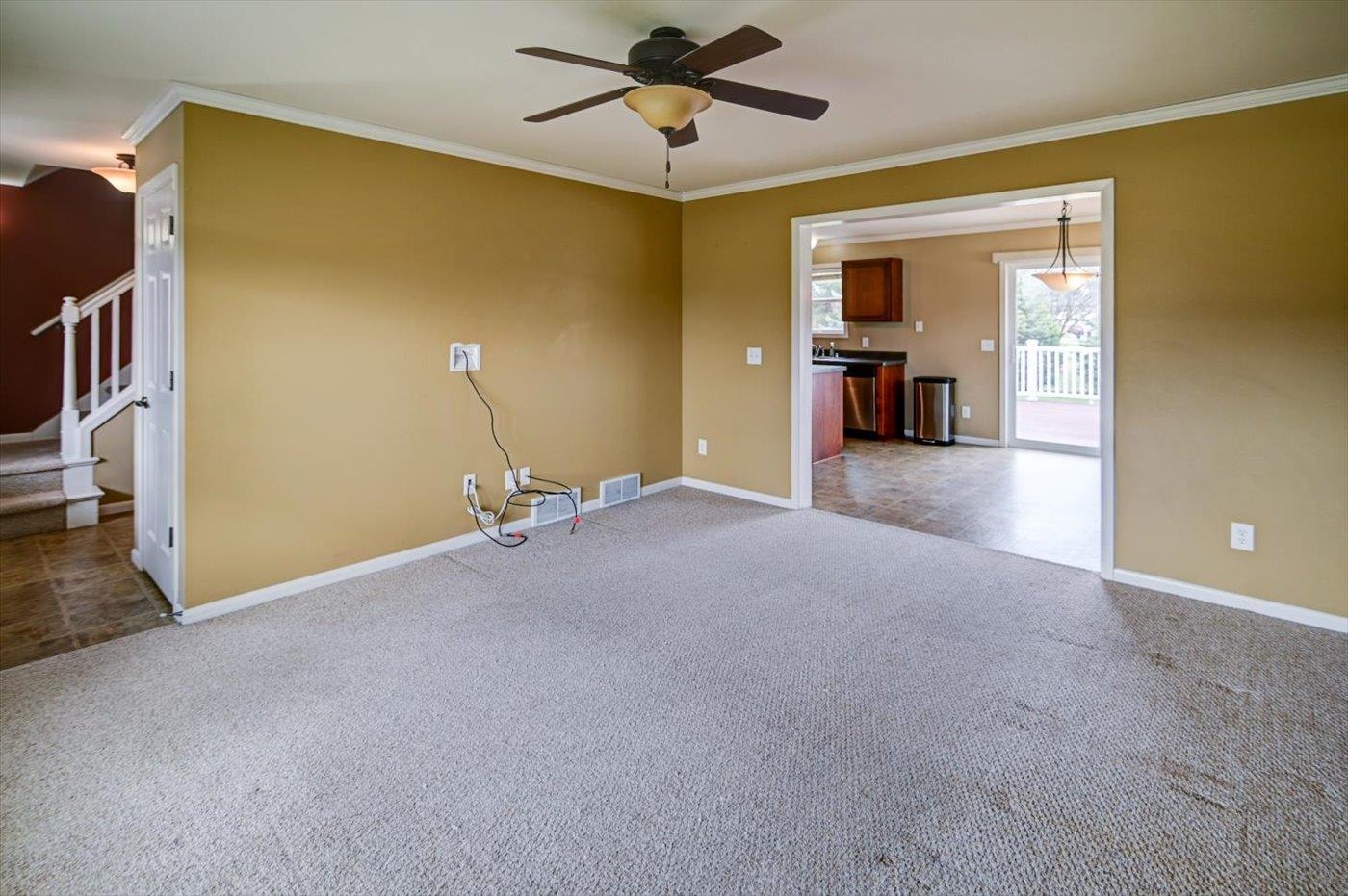 300 Heritage Square Drive