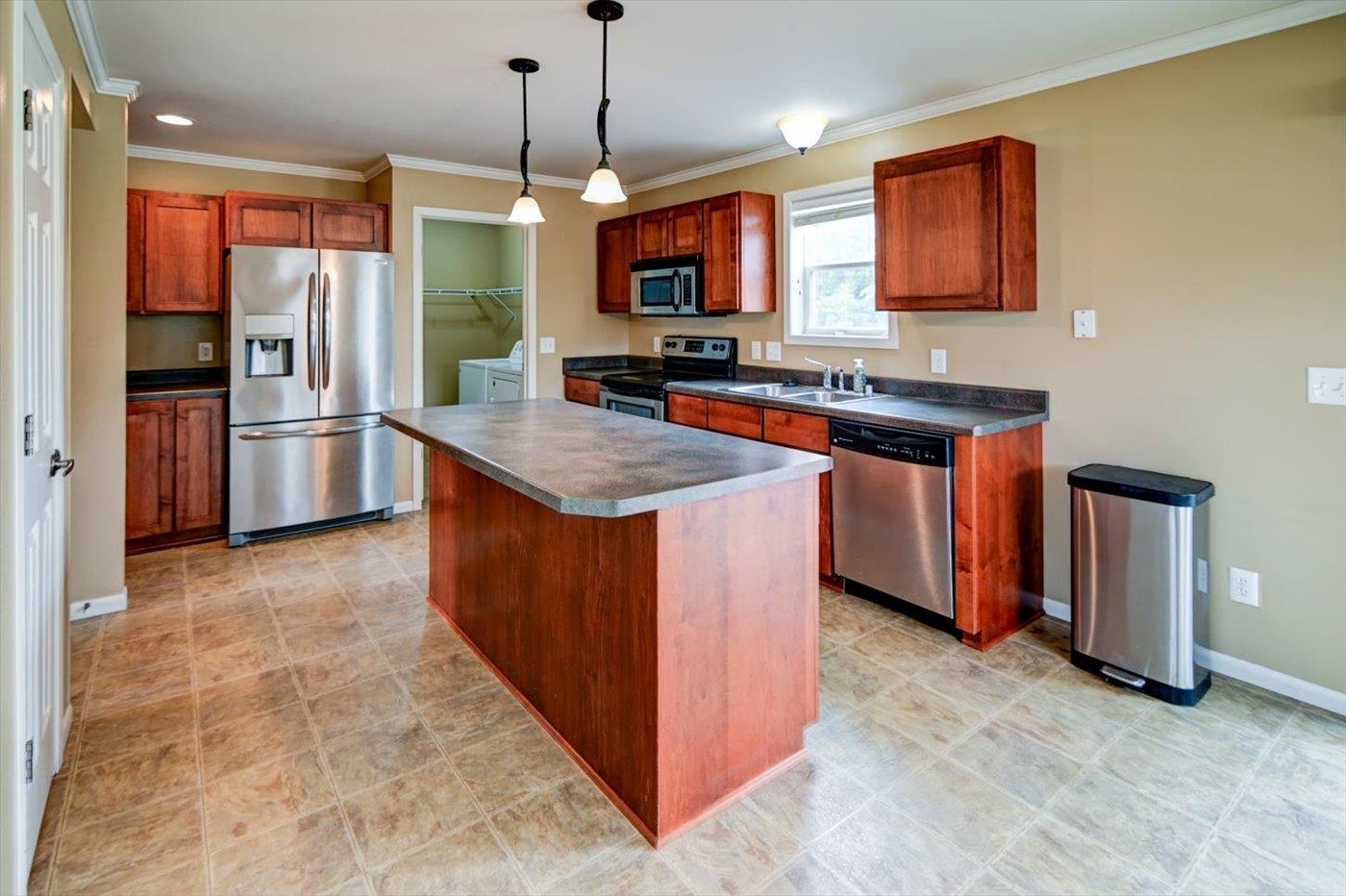 300 Heritage Square Drive