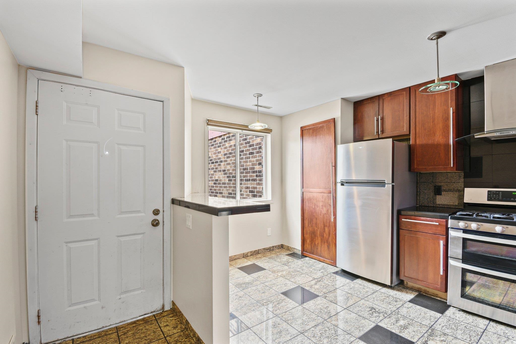 1027 S Sunnyvale Lane Unit: A