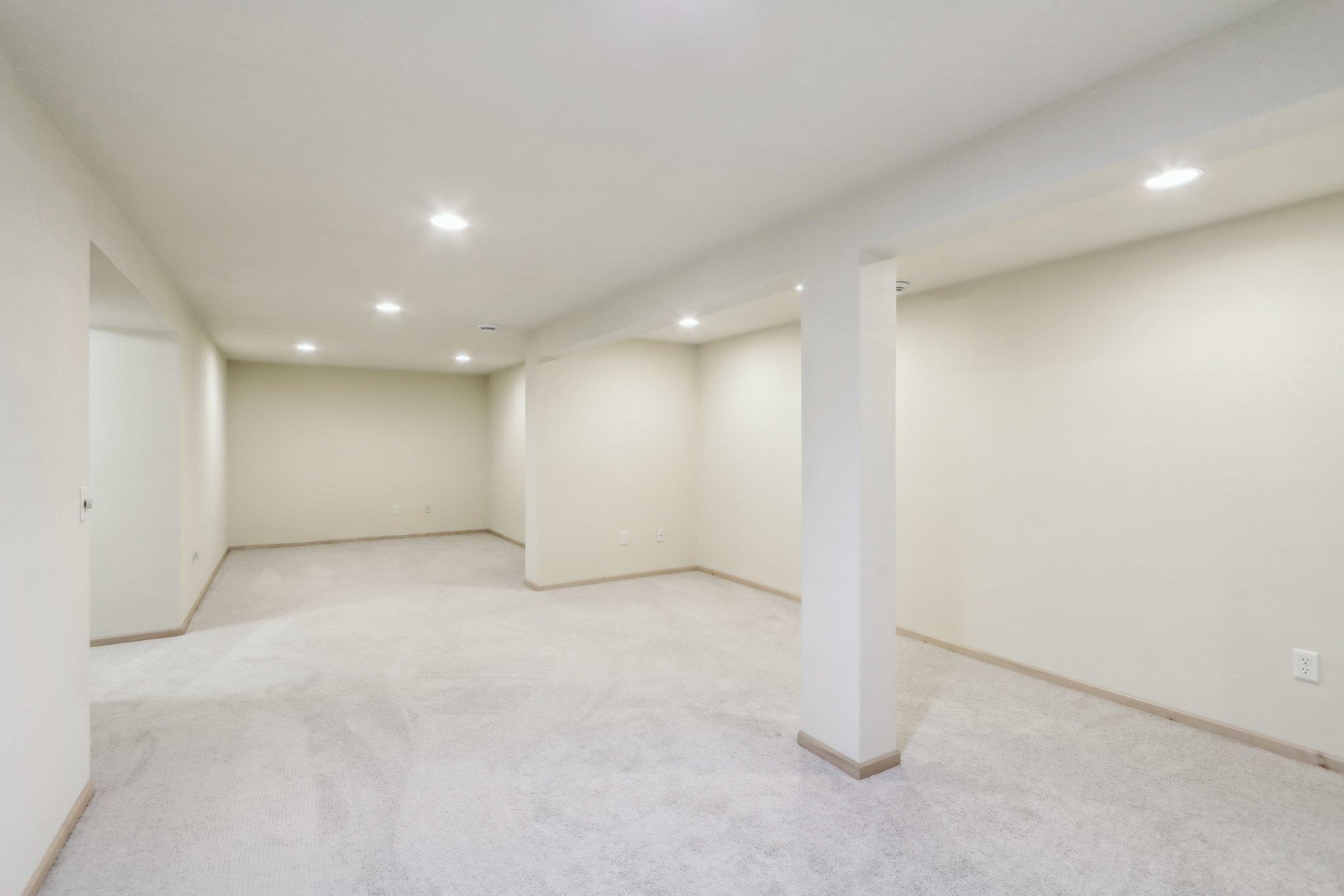 2733 Ironwood Drive Unit: 15