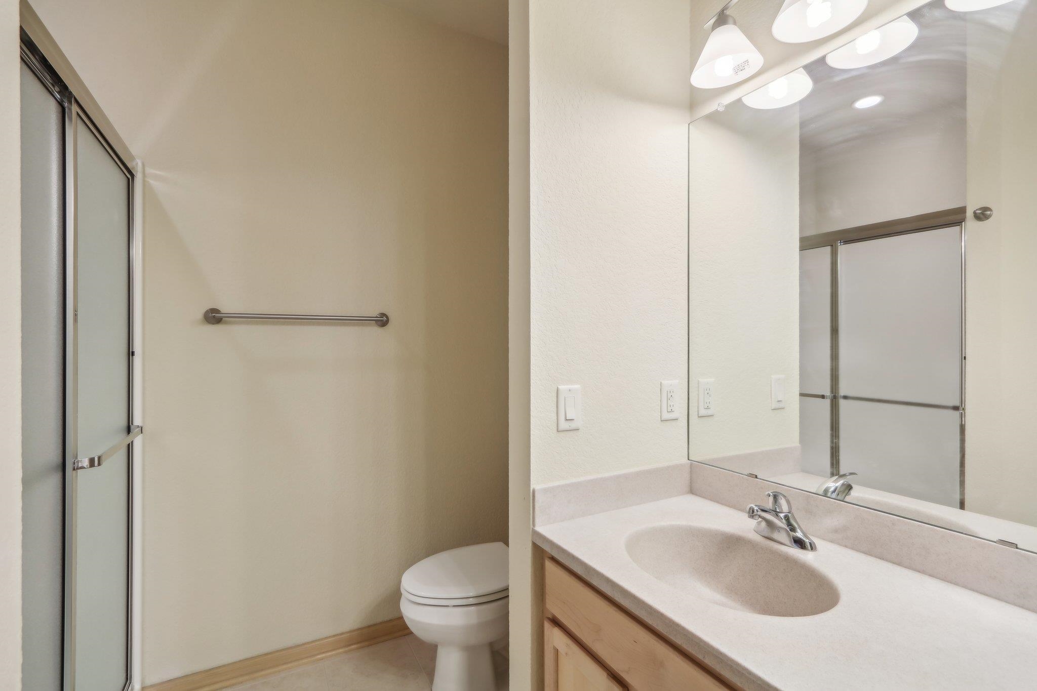 2733 Ironwood Drive Unit: 15