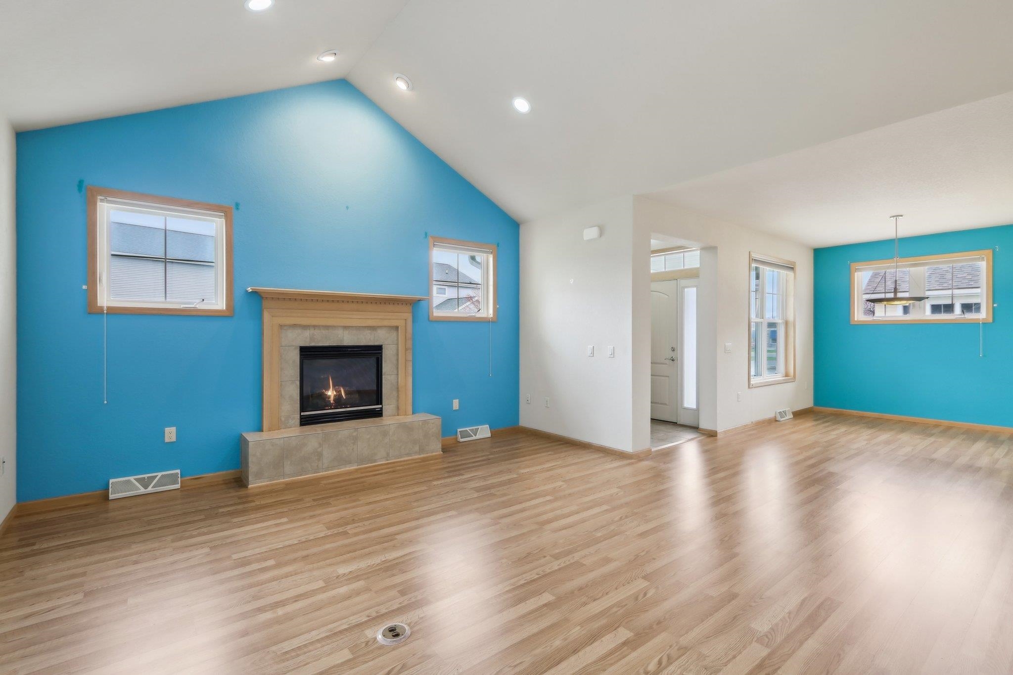 2733 Ironwood Drive Unit: 15