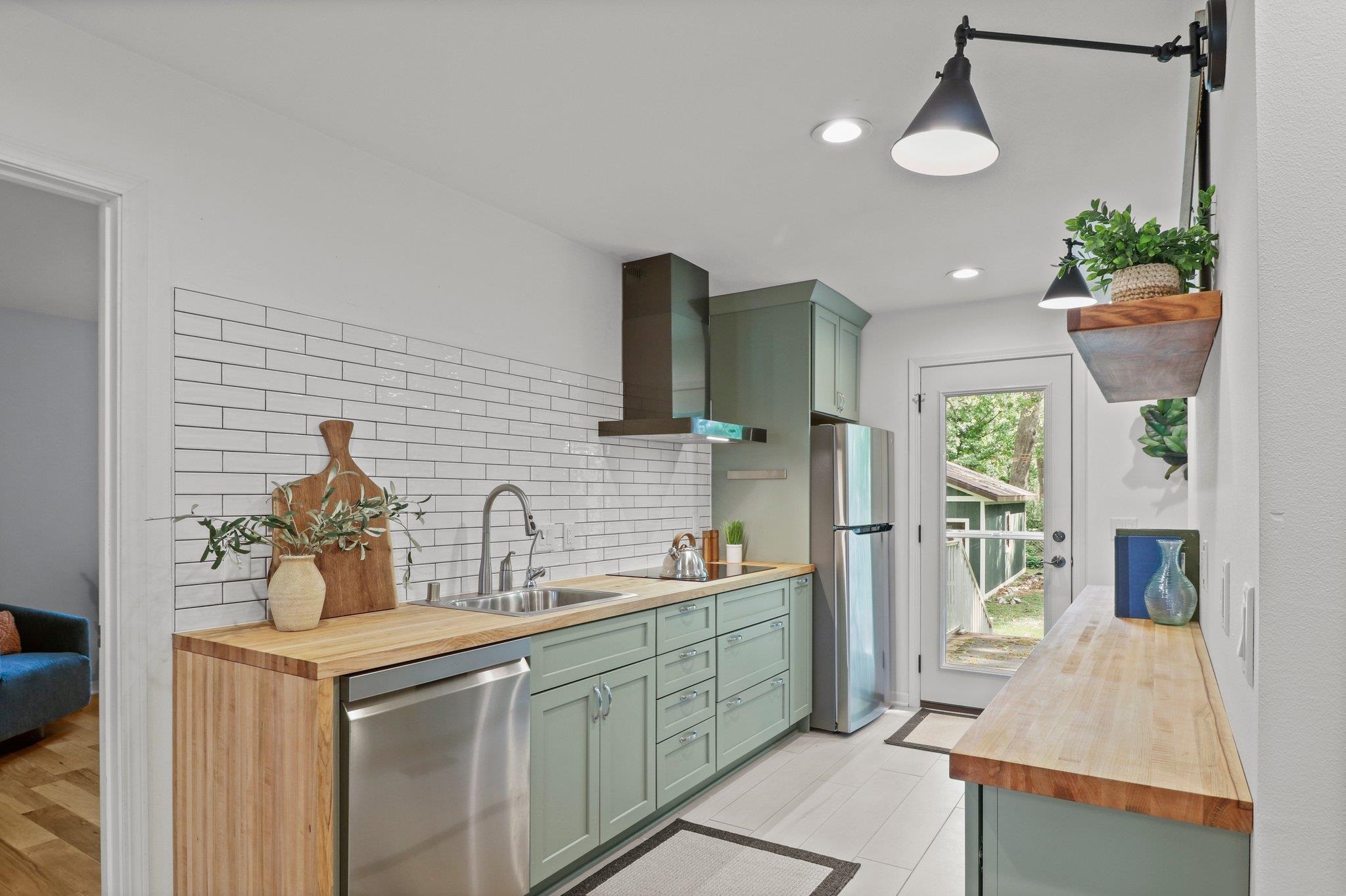 2211 Colladay Point Drive