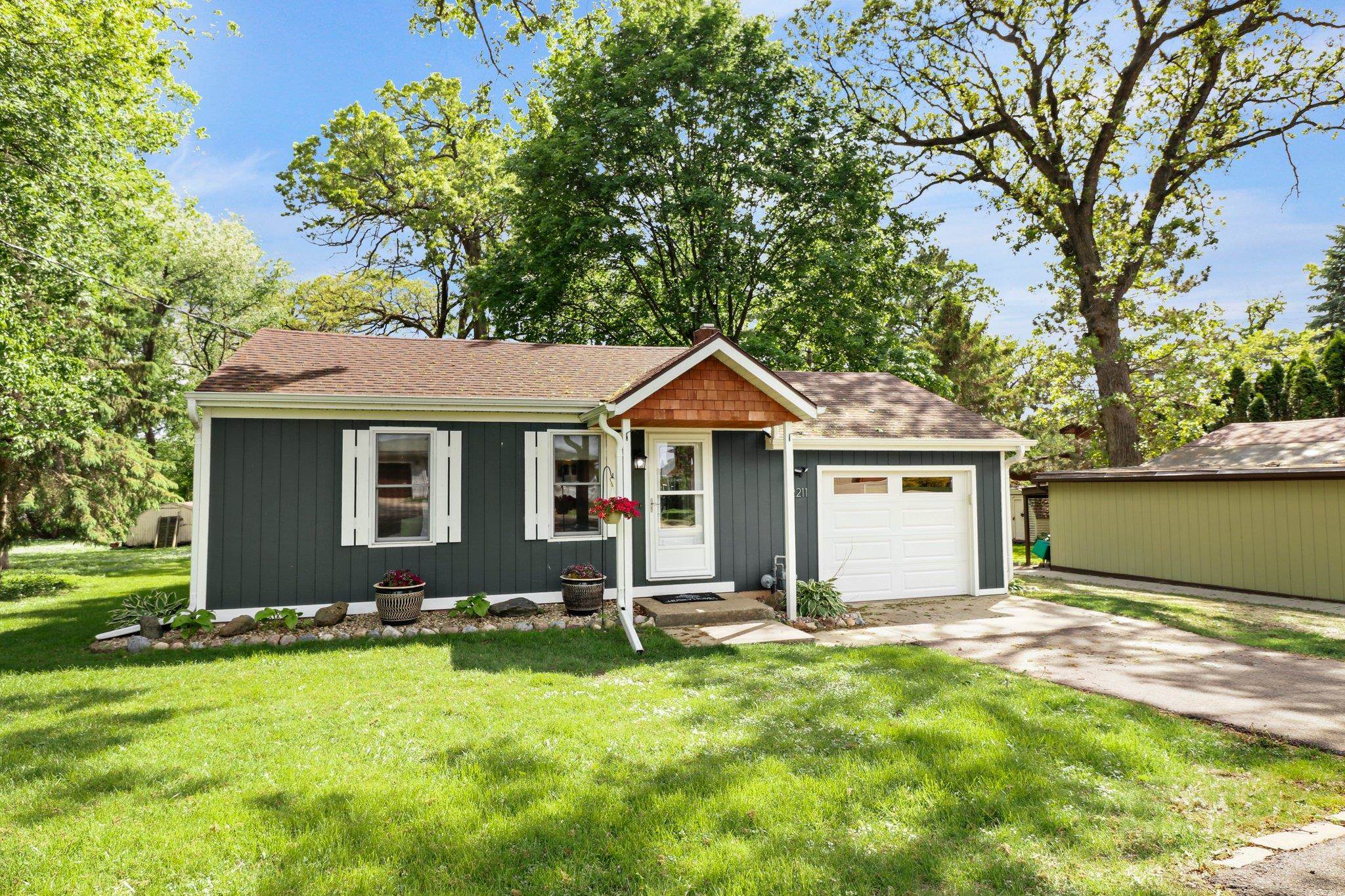 2211 Colladay Point Drive