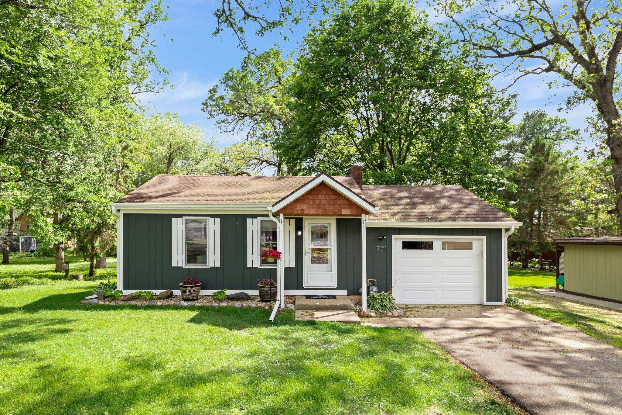 2211 Colladay Point Drive