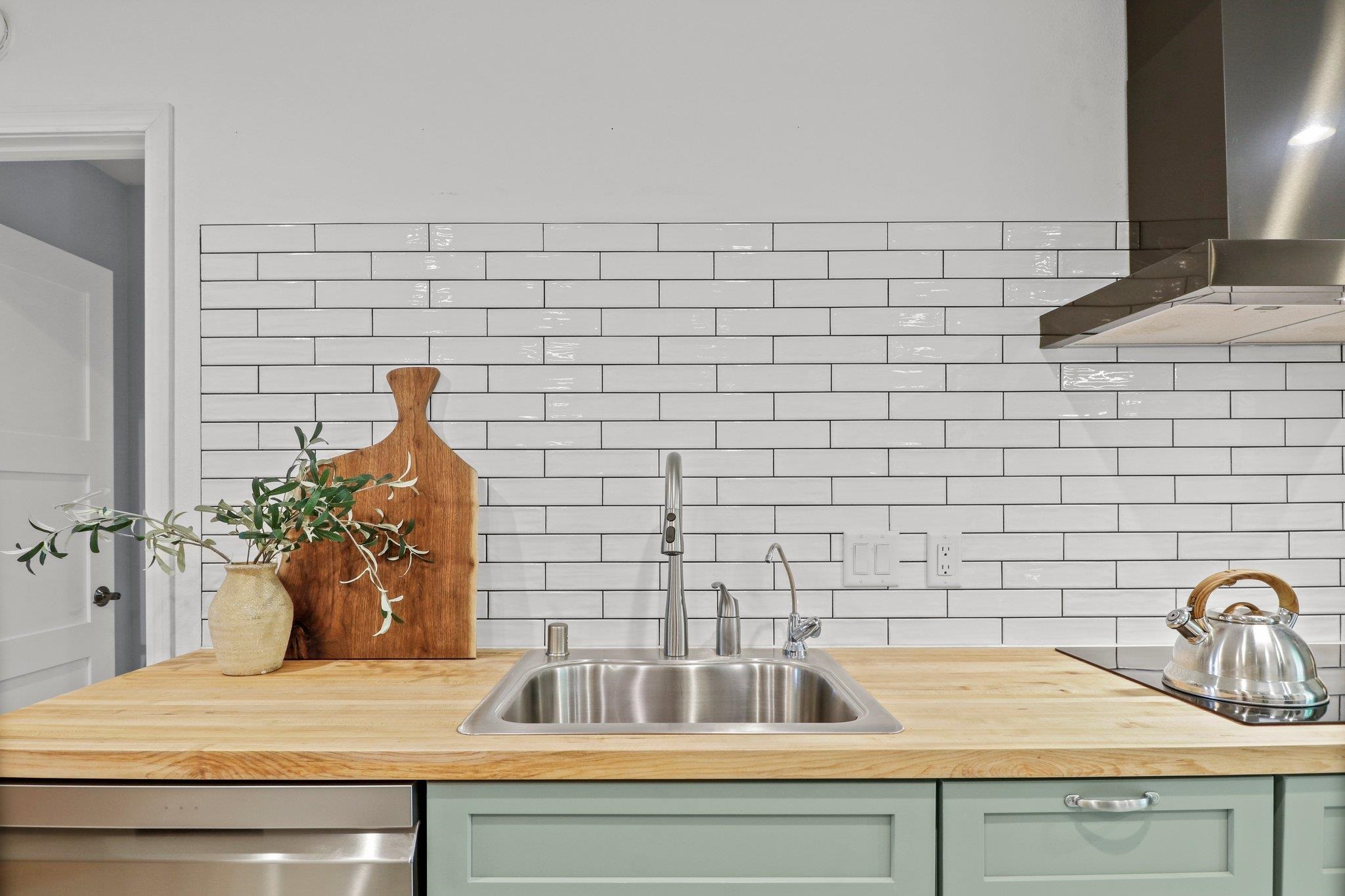 2211 Colladay Point Drive