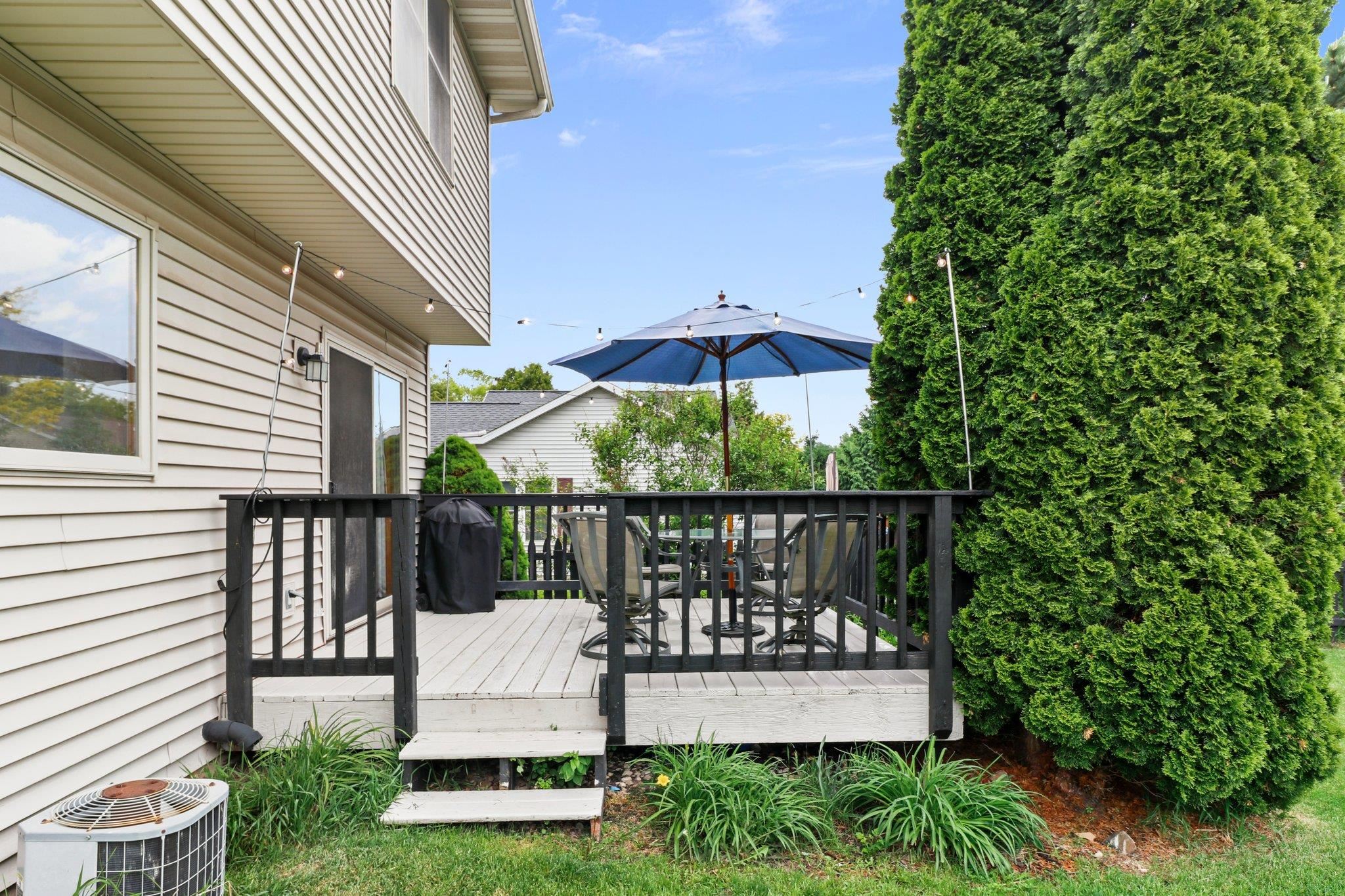 742 Leeward Lane