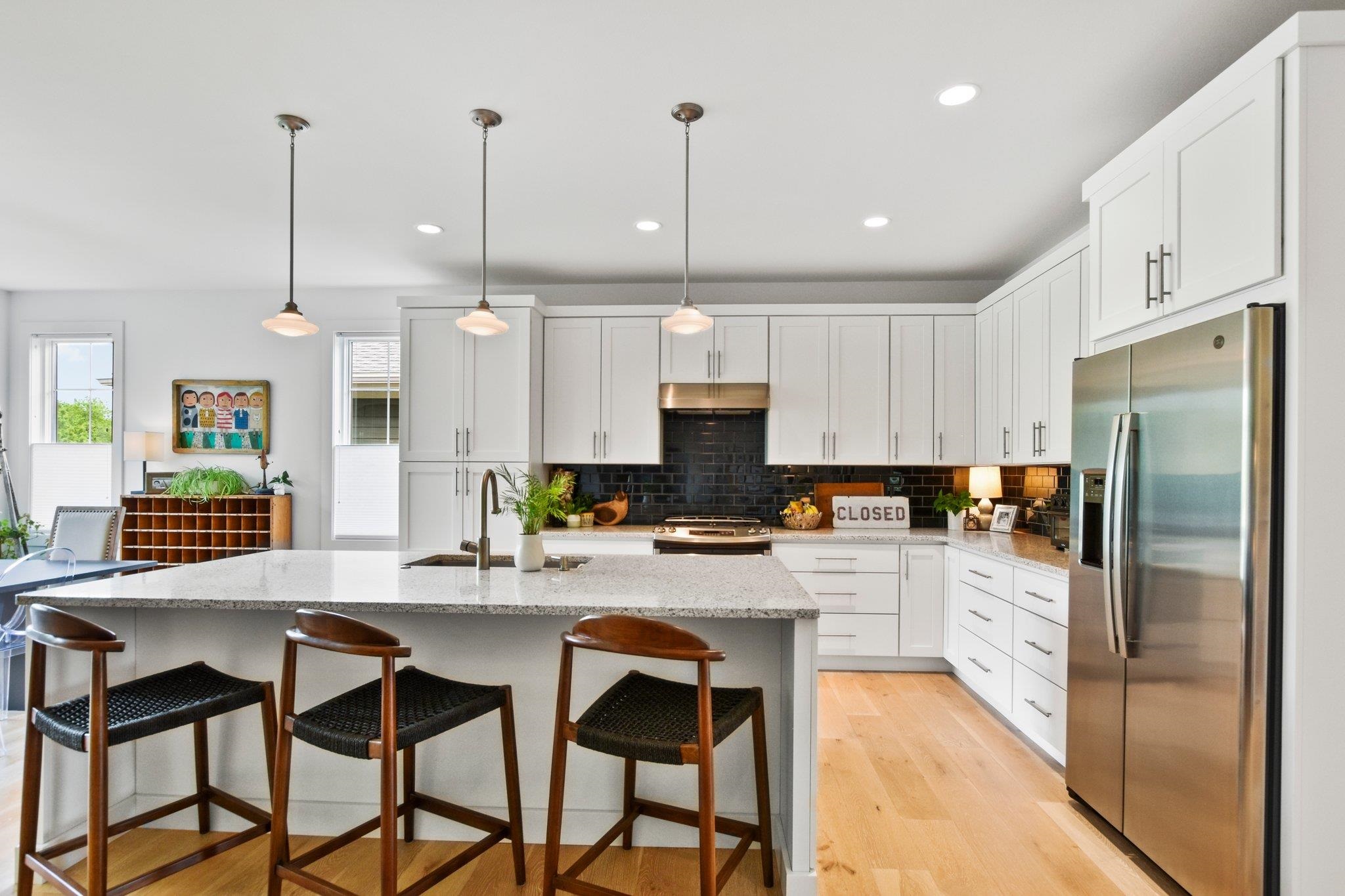 9024 Royal Oaks Circle