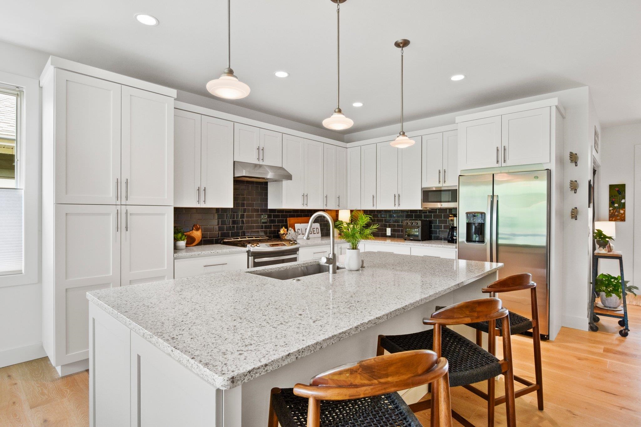 9024 Royal Oaks Circle