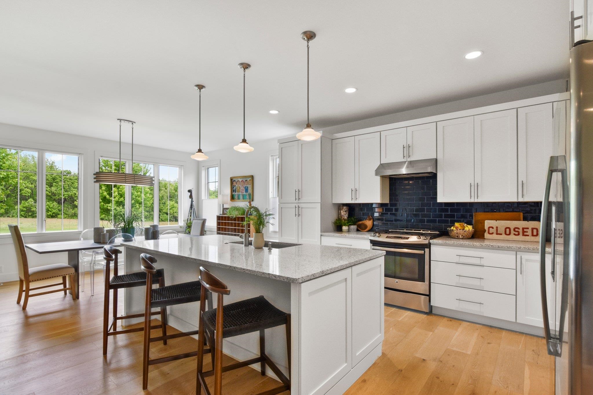 9024 Royal Oaks Circle