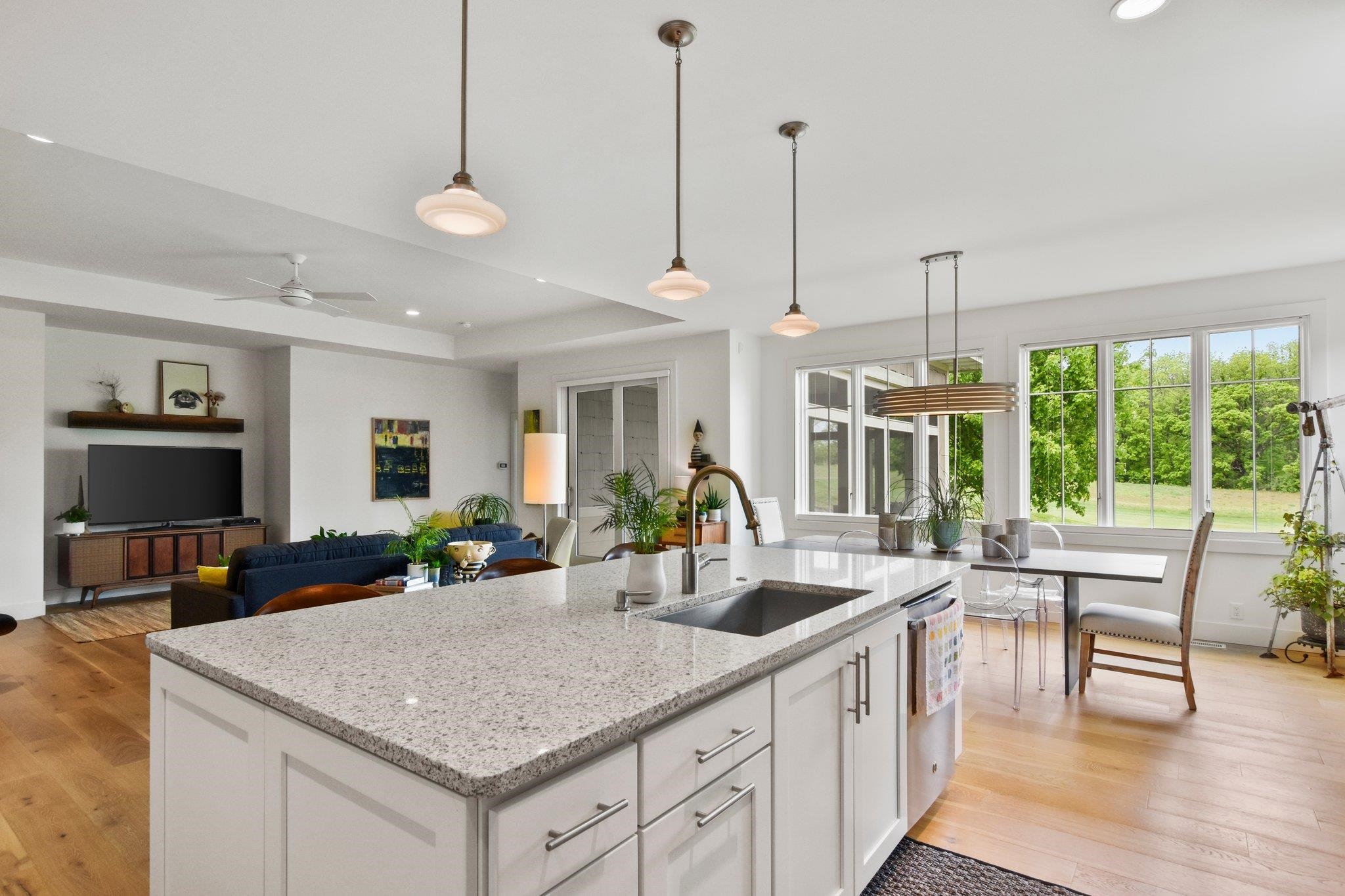 9024 Royal Oaks Circle