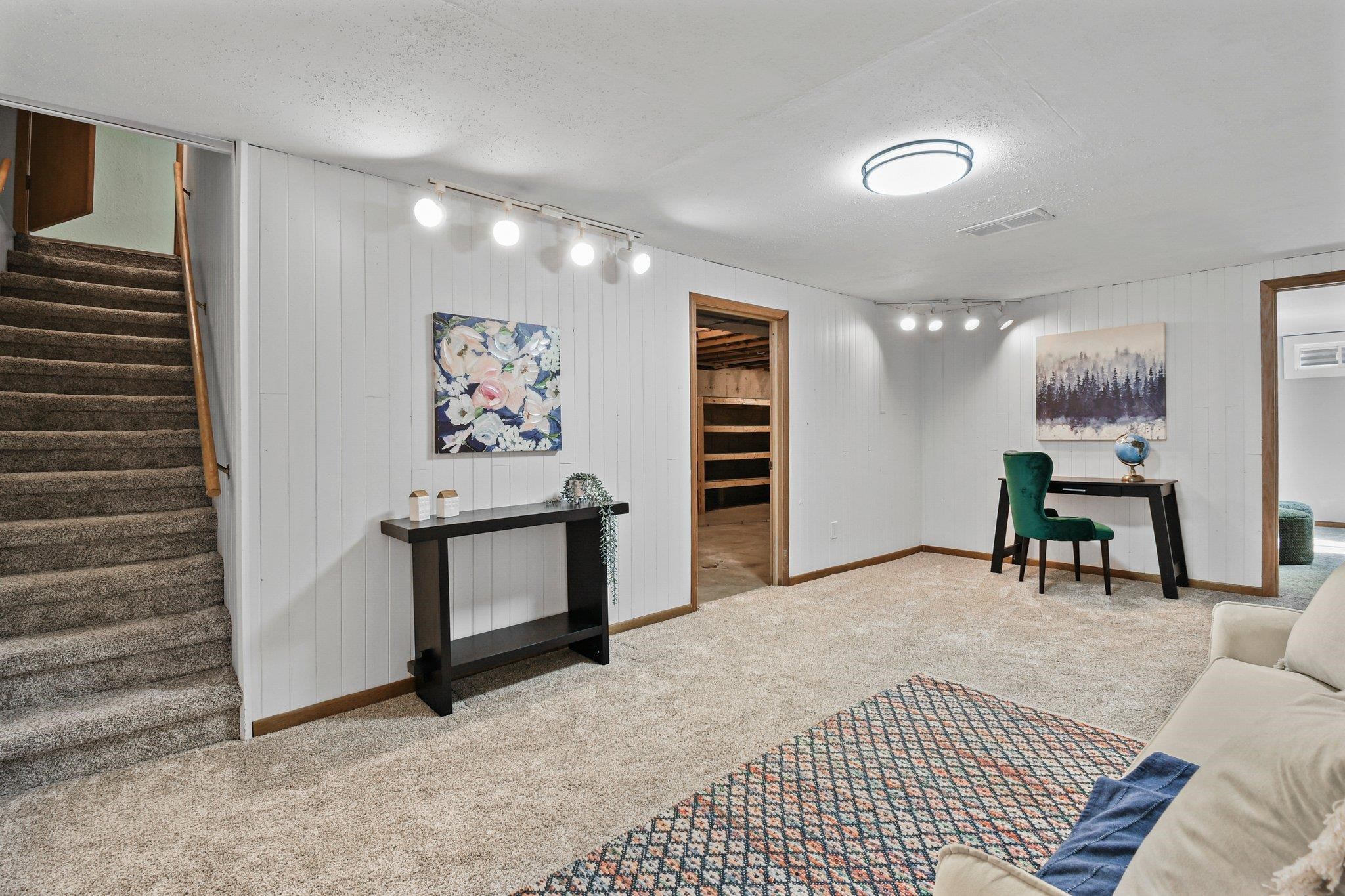 2605 Dunwoody Drive