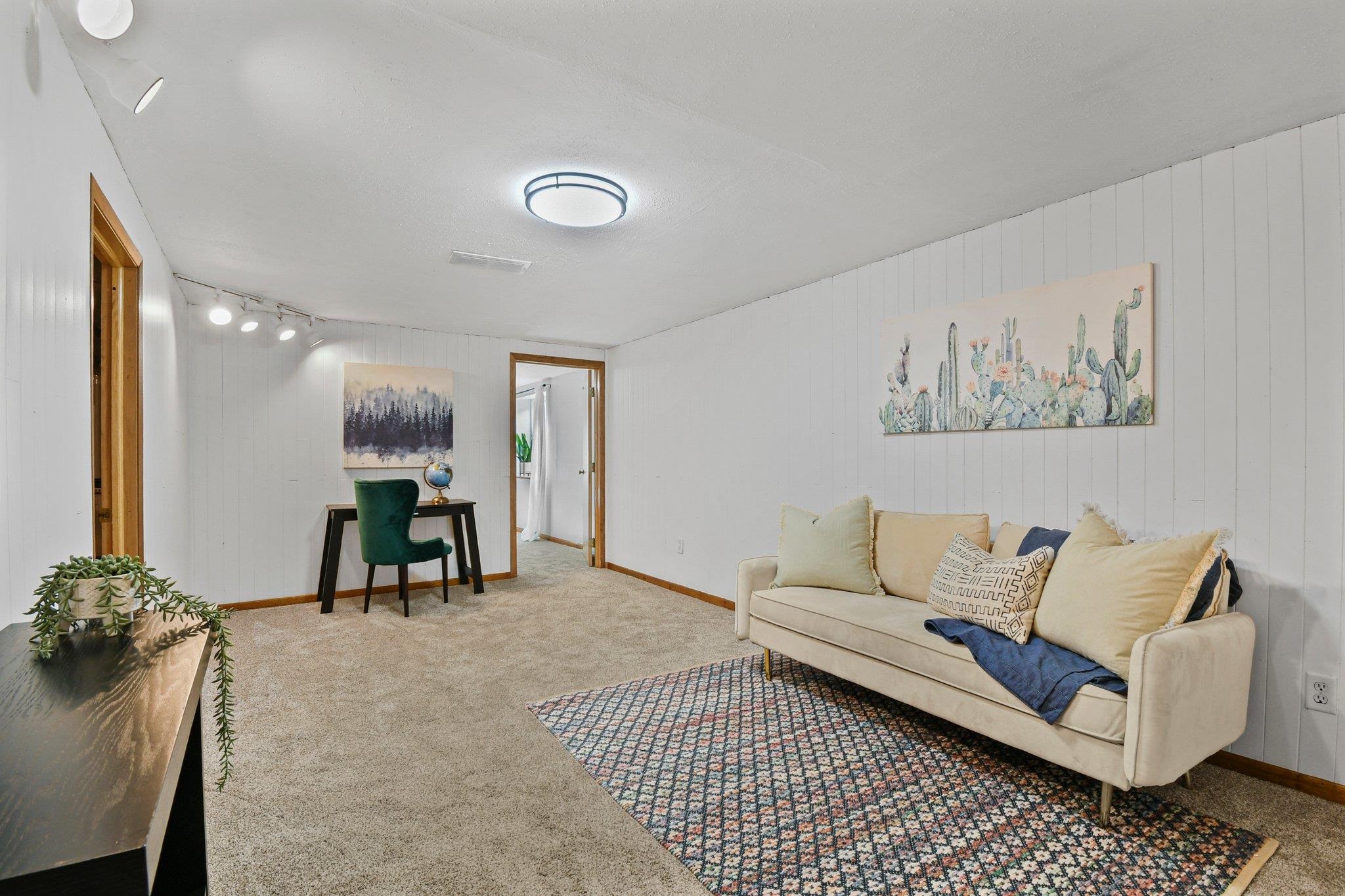 2605 Dunwoody Drive