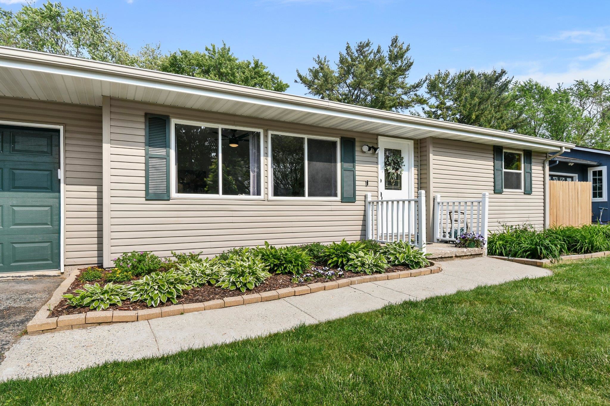2605 Dunwoody Drive