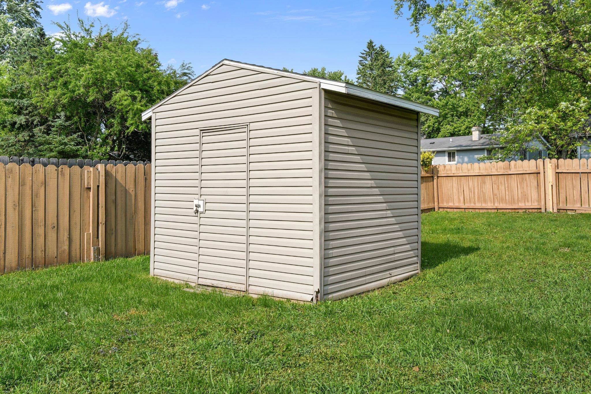 2605 Dunwoody Drive