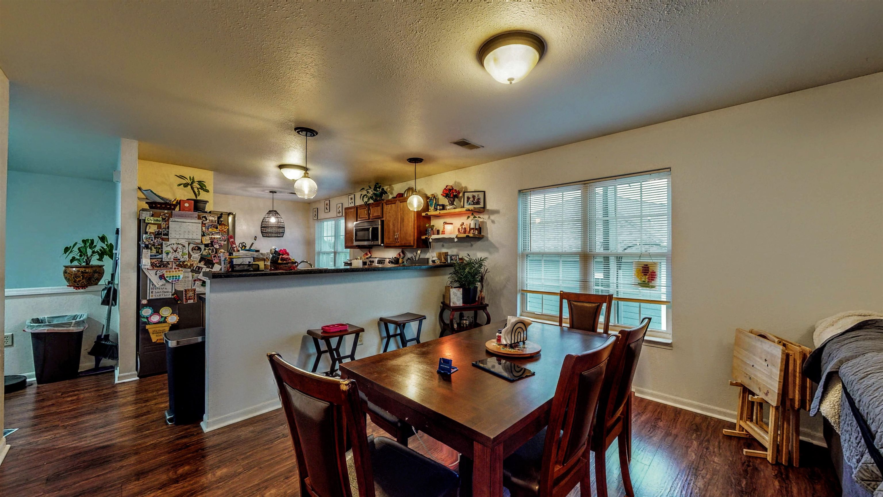 619 Reena Avenue Unit: 8