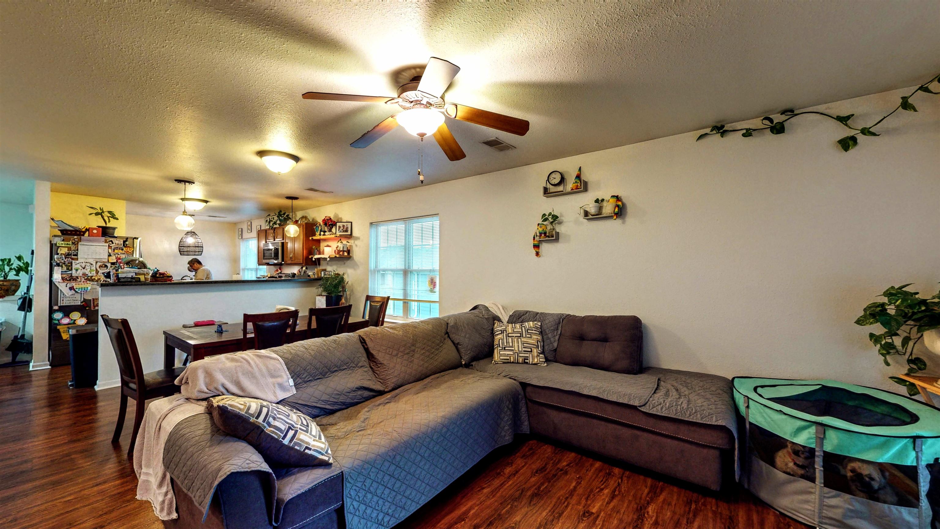 619 Reena Avenue Unit: 8