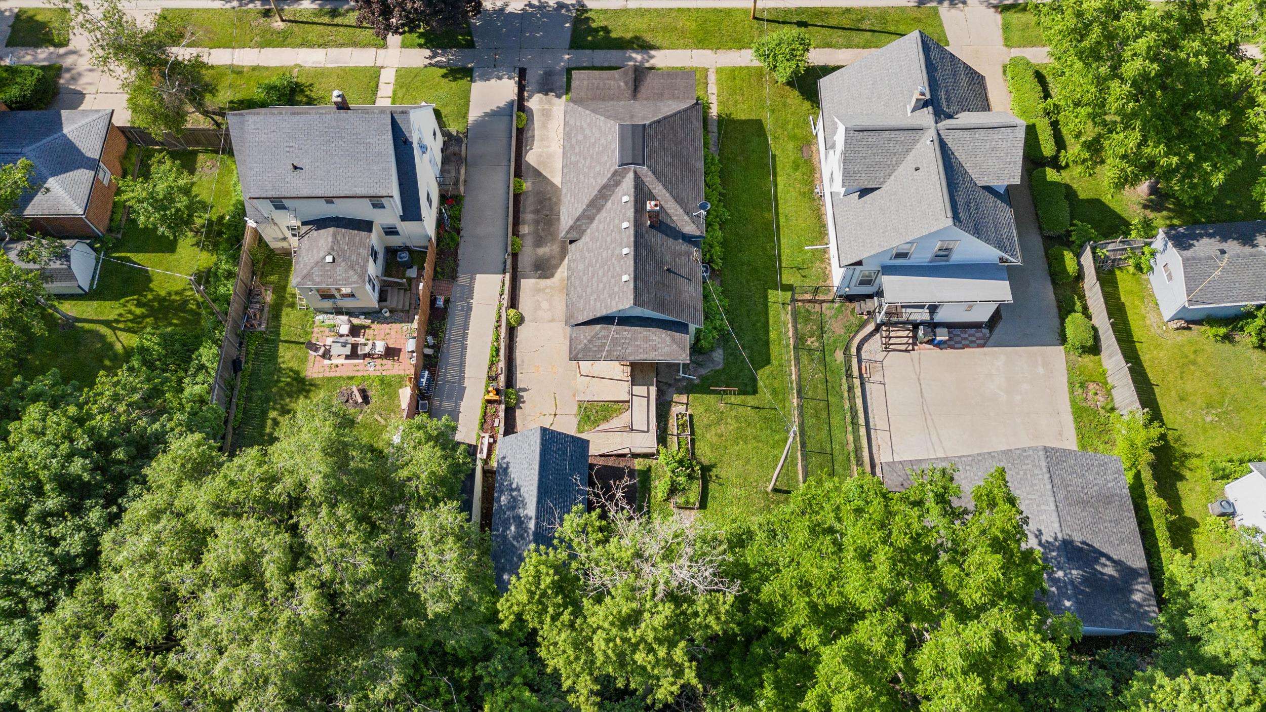 310 W Edgewater Street