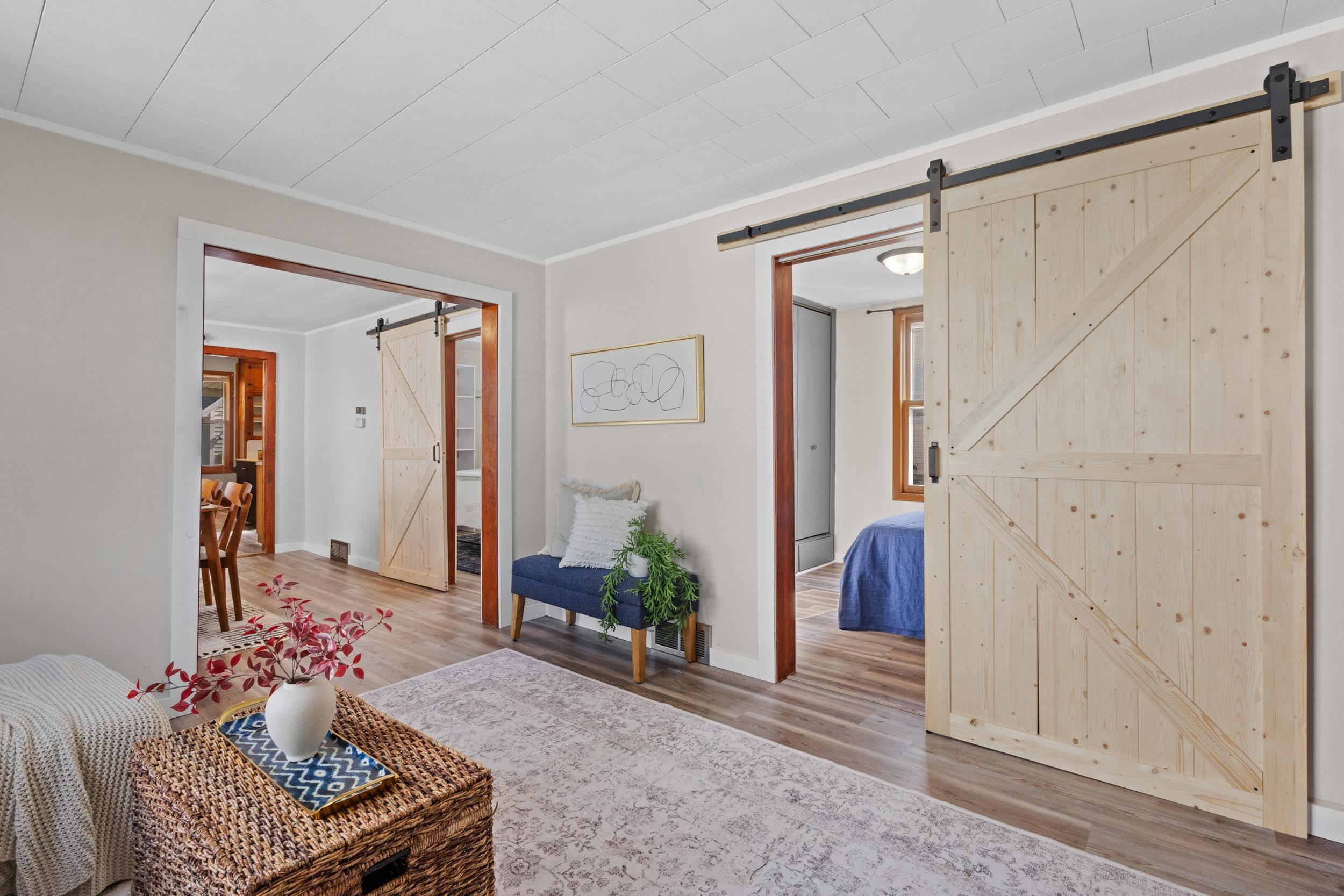 310 W Edgewater Street