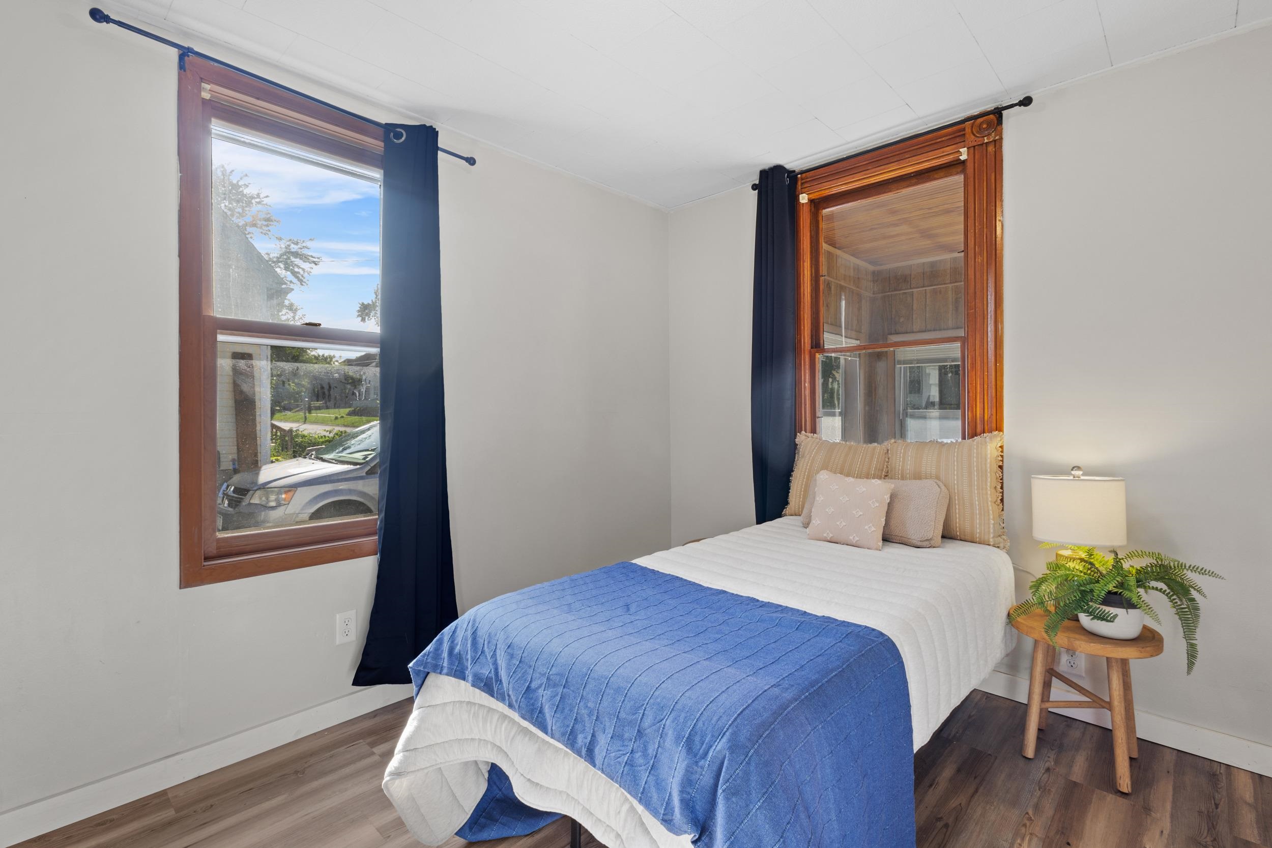 310 W Edgewater Street