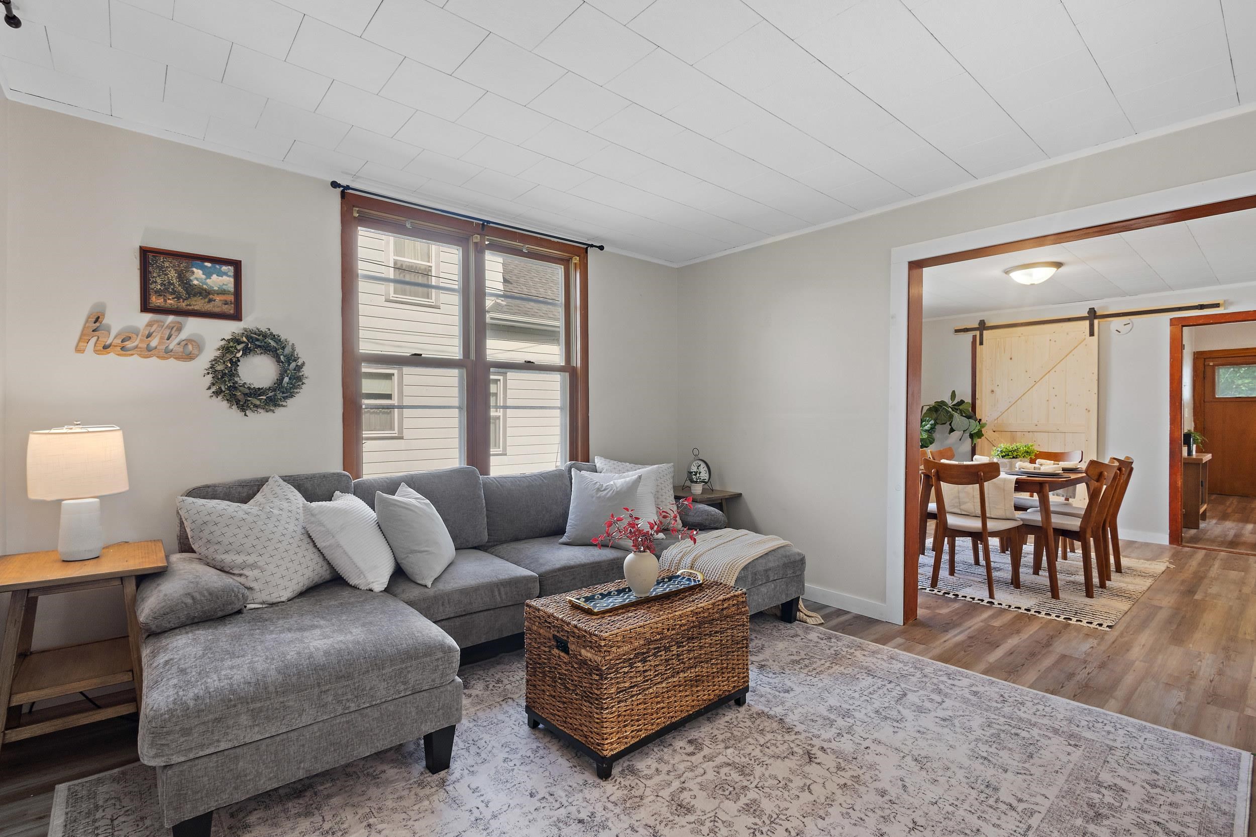 310 W Edgewater Street