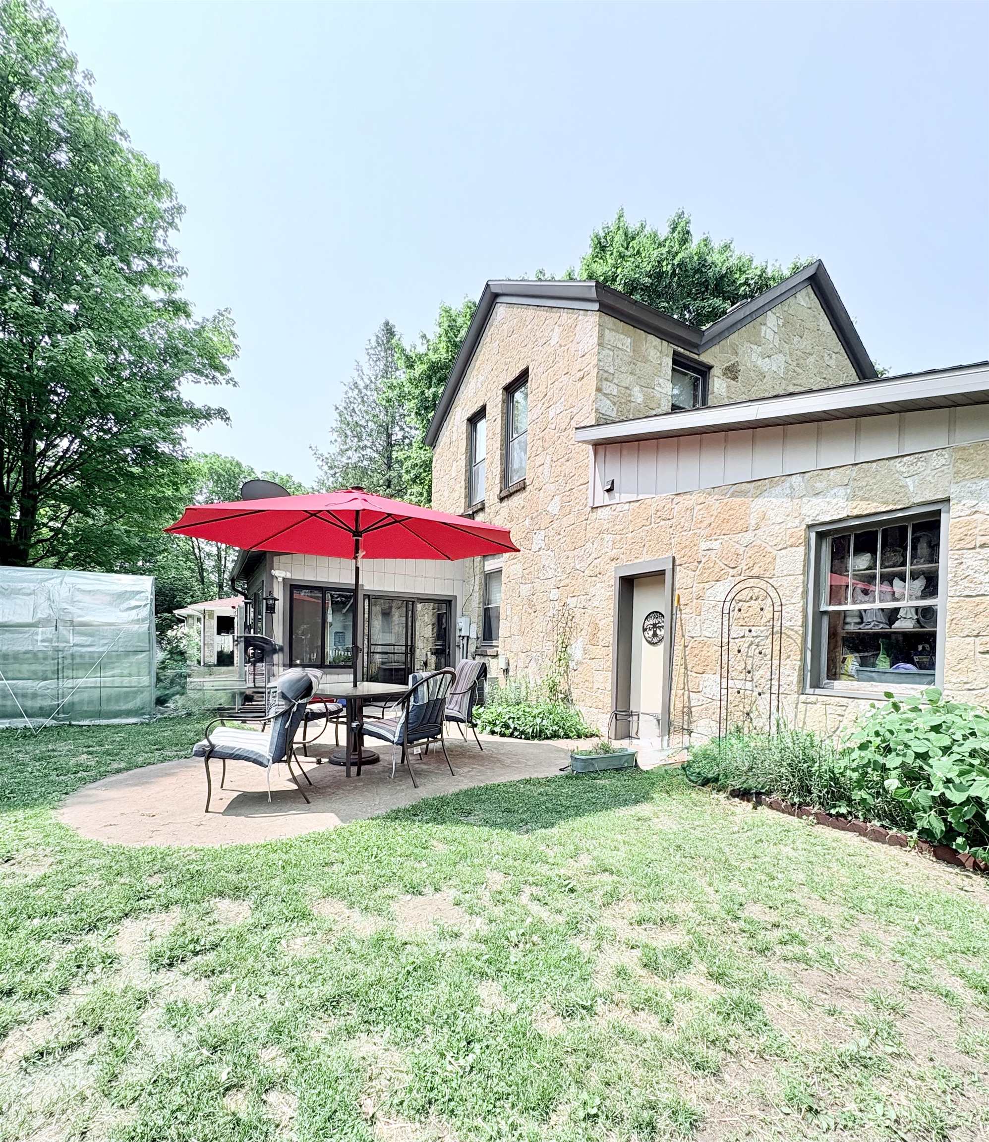 410 Washington Street