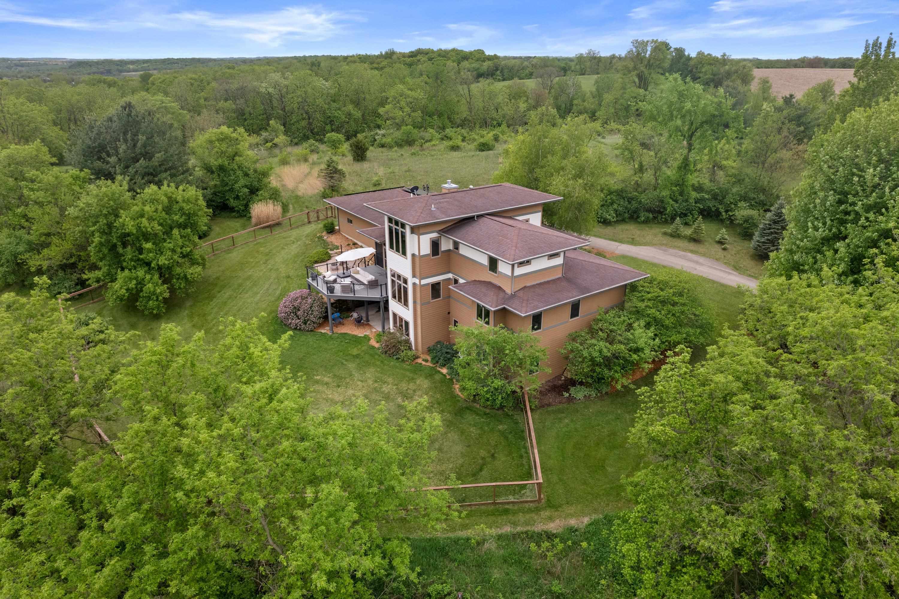 2201 Town Hall Road