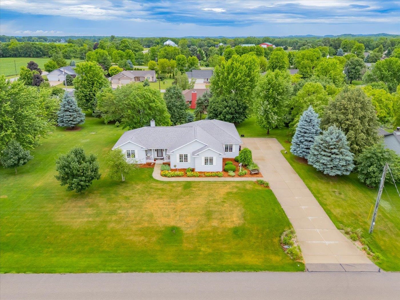 2756 Yahara Road