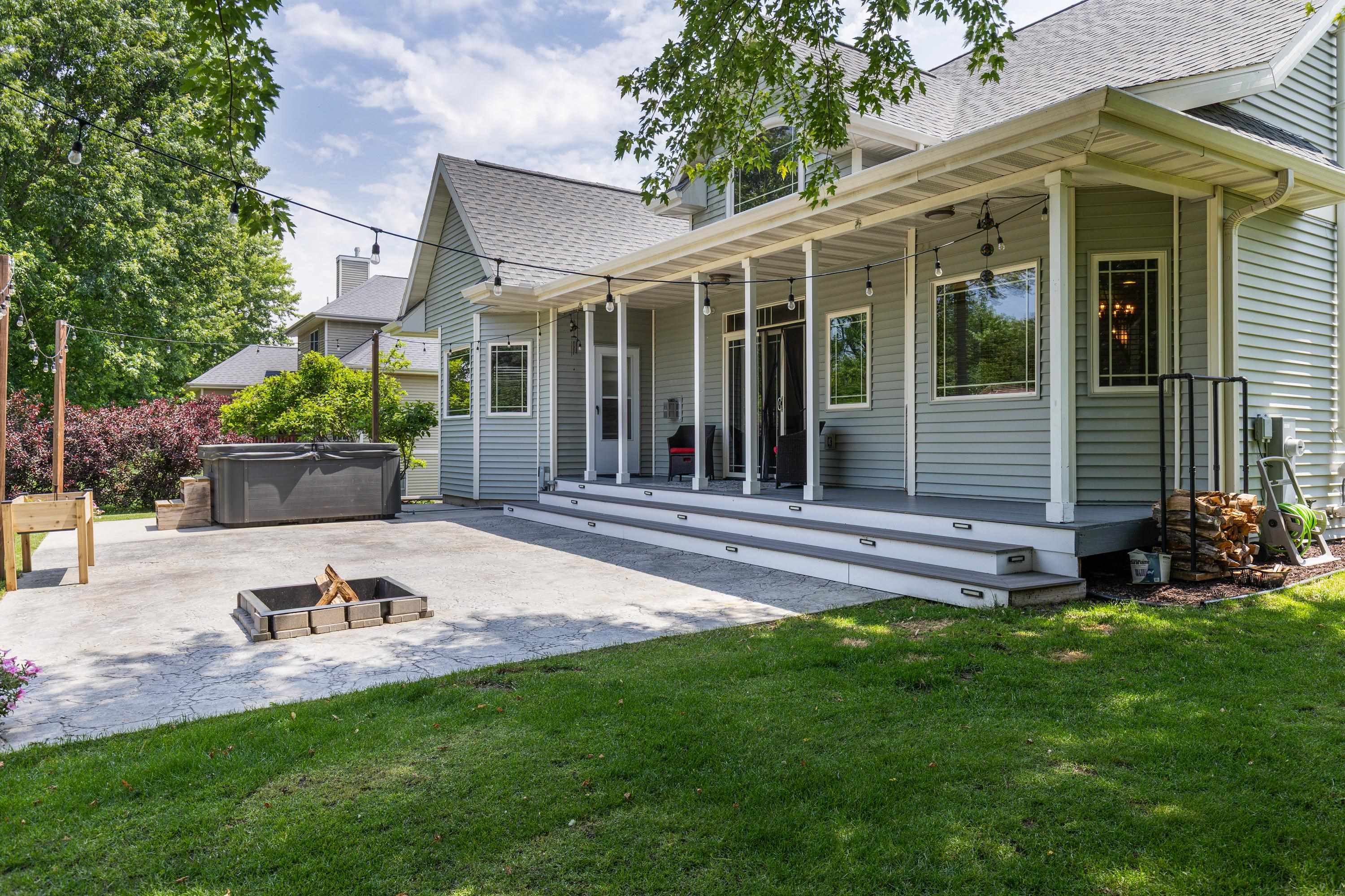 816 Chickadee Drive