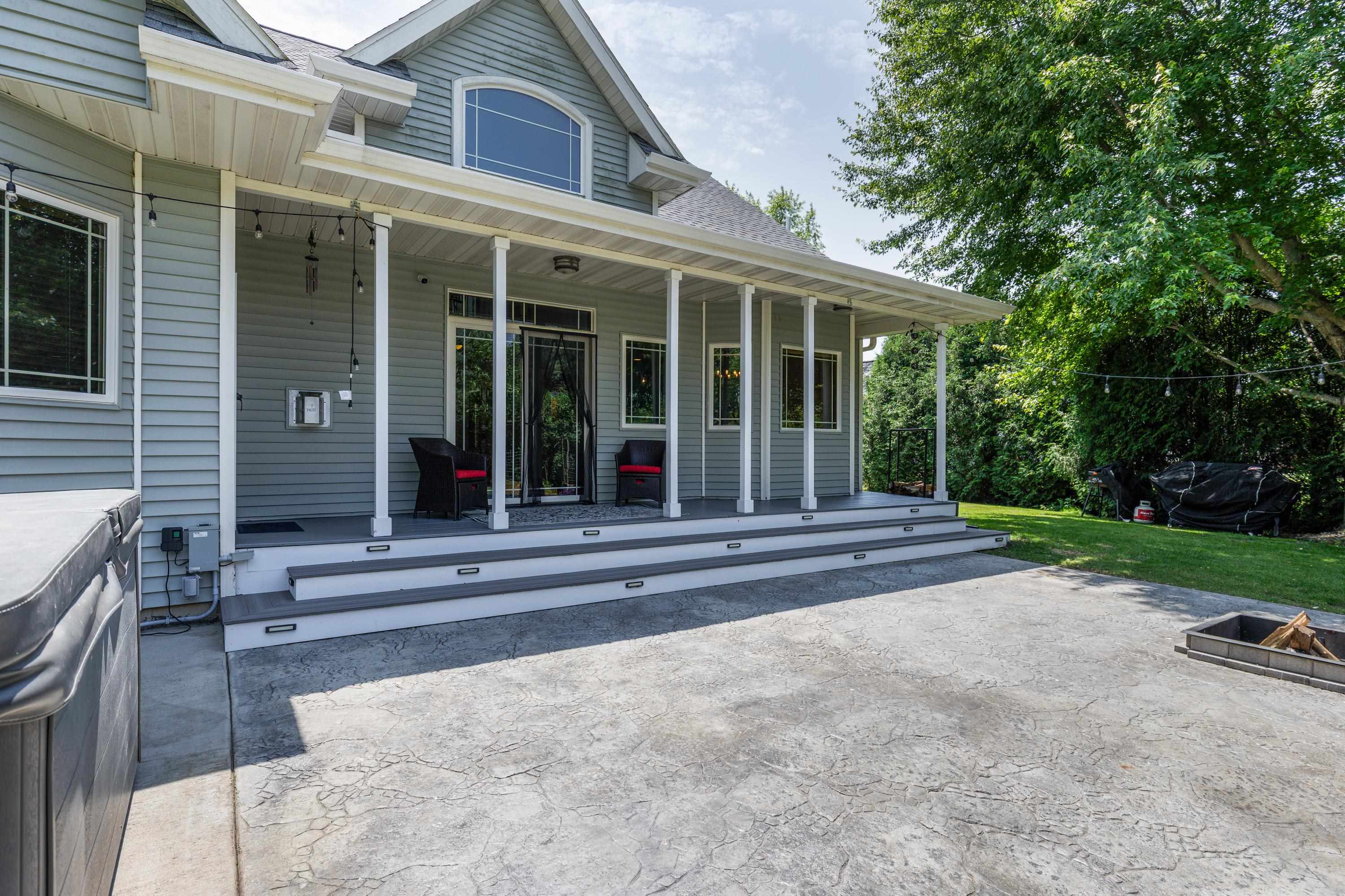 816 Chickadee Drive