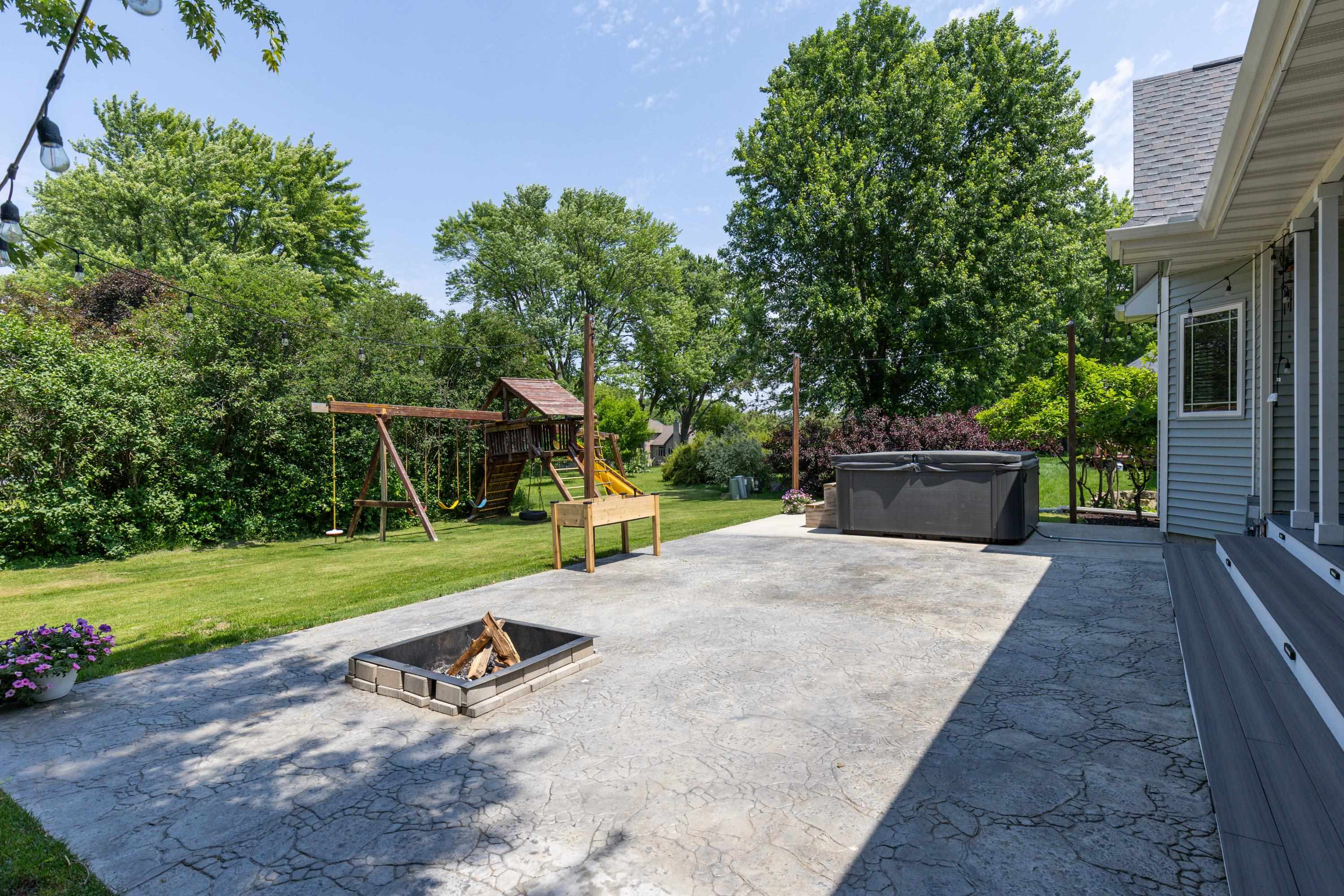 816 Chickadee Drive