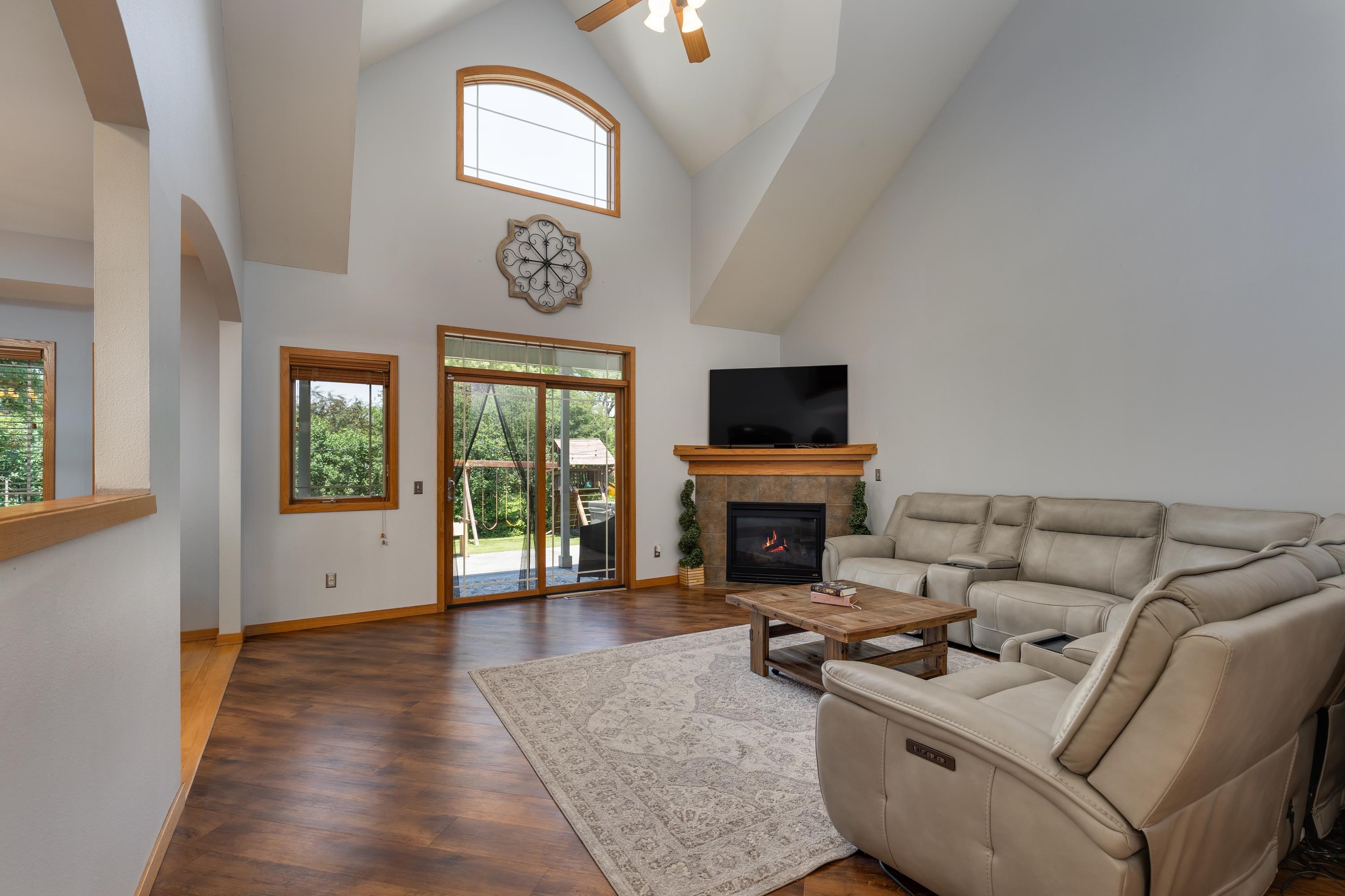 816 Chickadee Drive