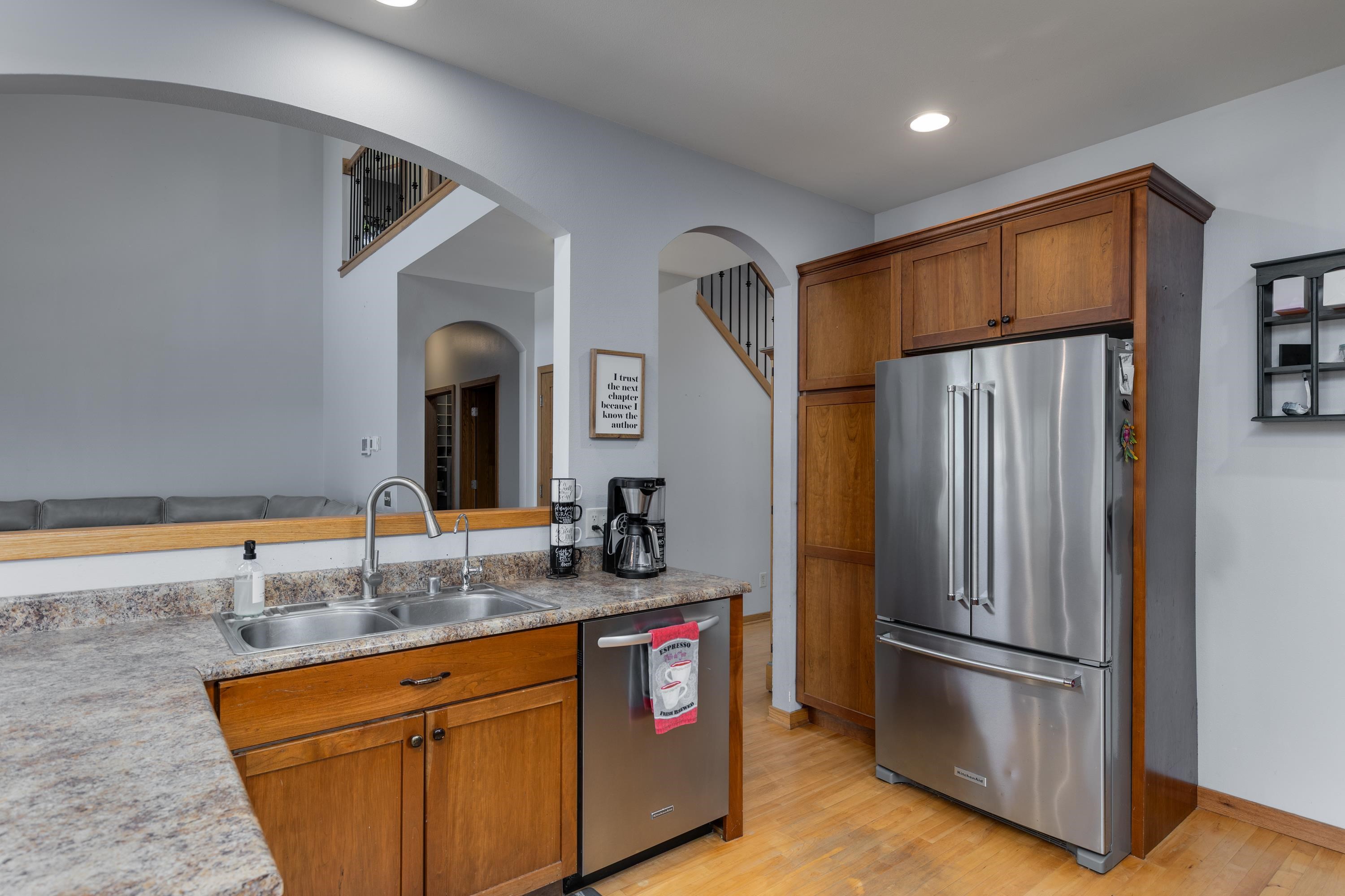 816 Chickadee Drive
