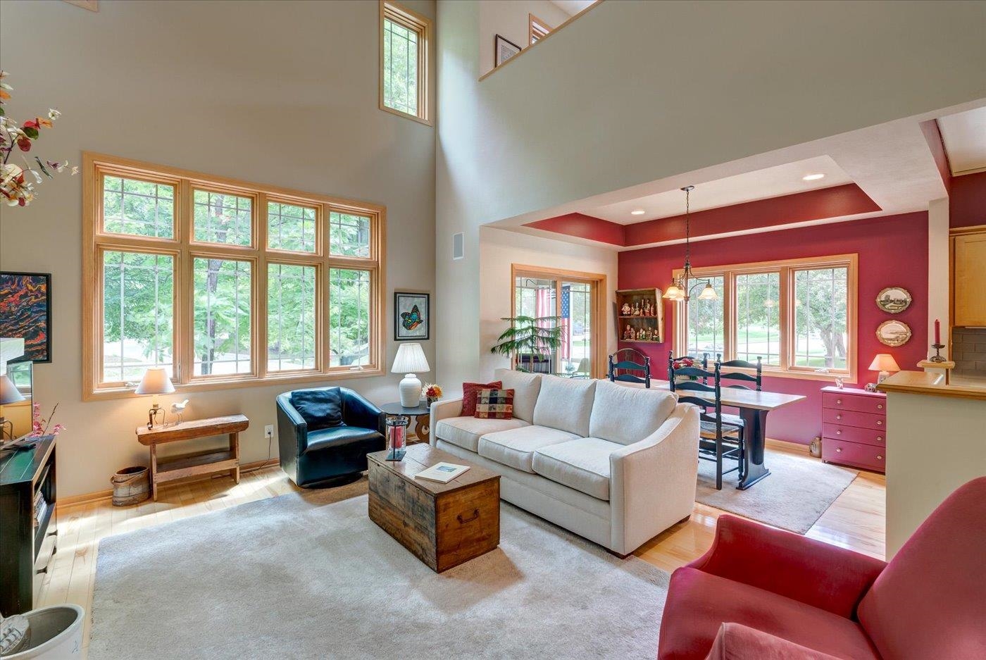 14 Wood Brook Way