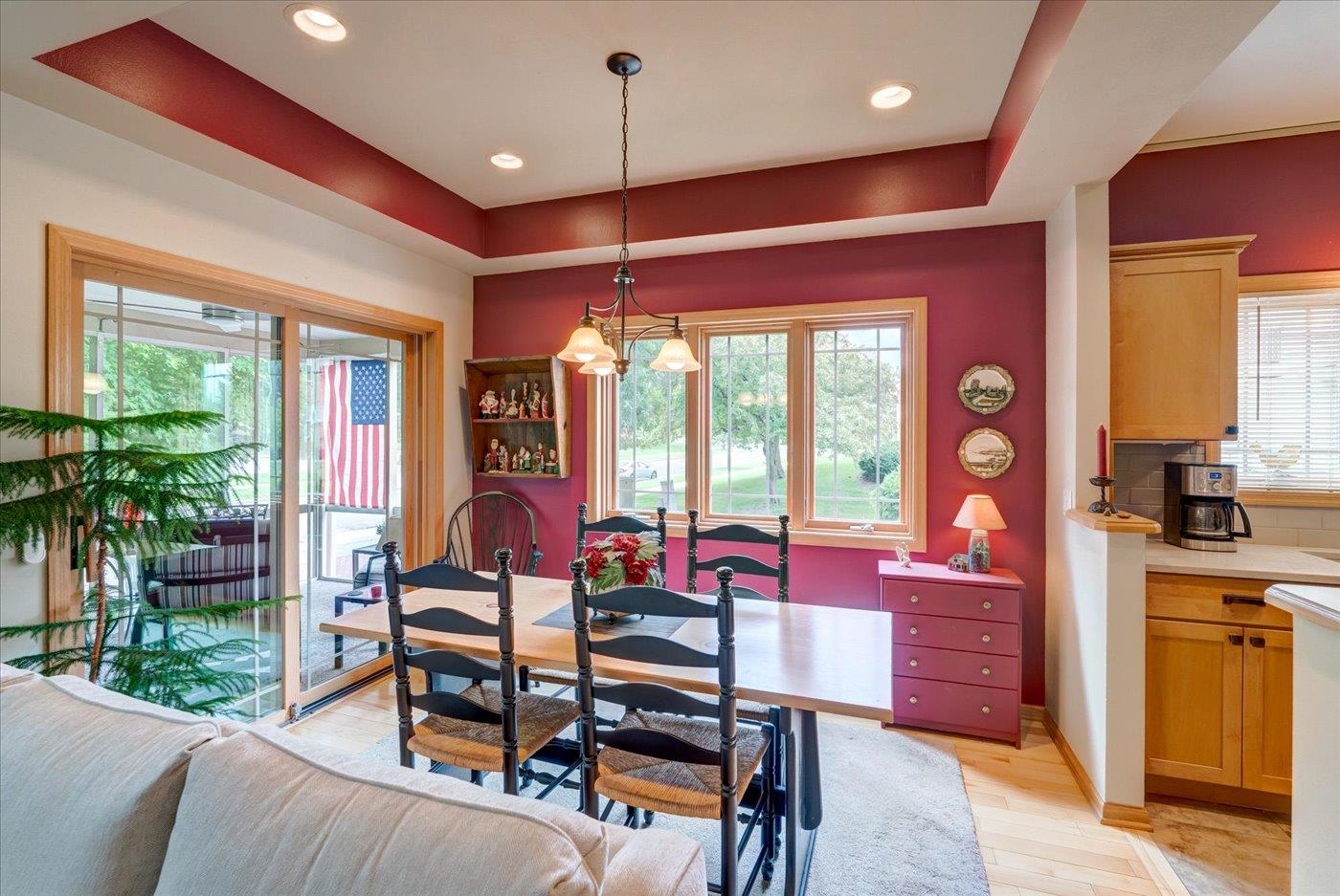 14 Wood Brook Way