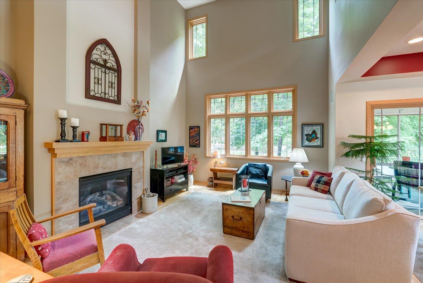 14 Wood Brook Way