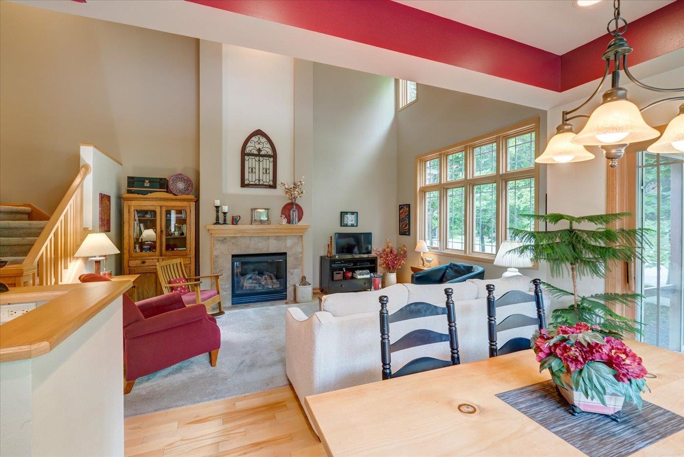 14 Wood Brook Way