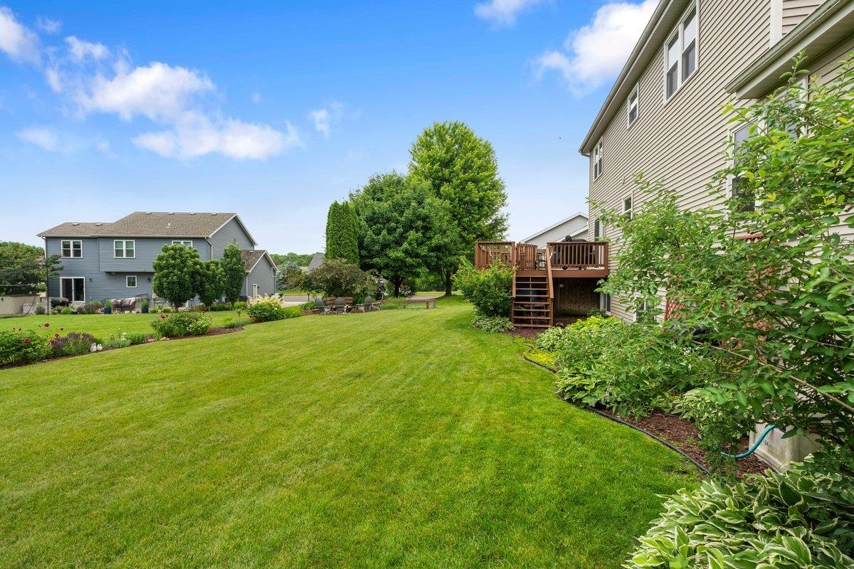 840 Questa Ridge Trail