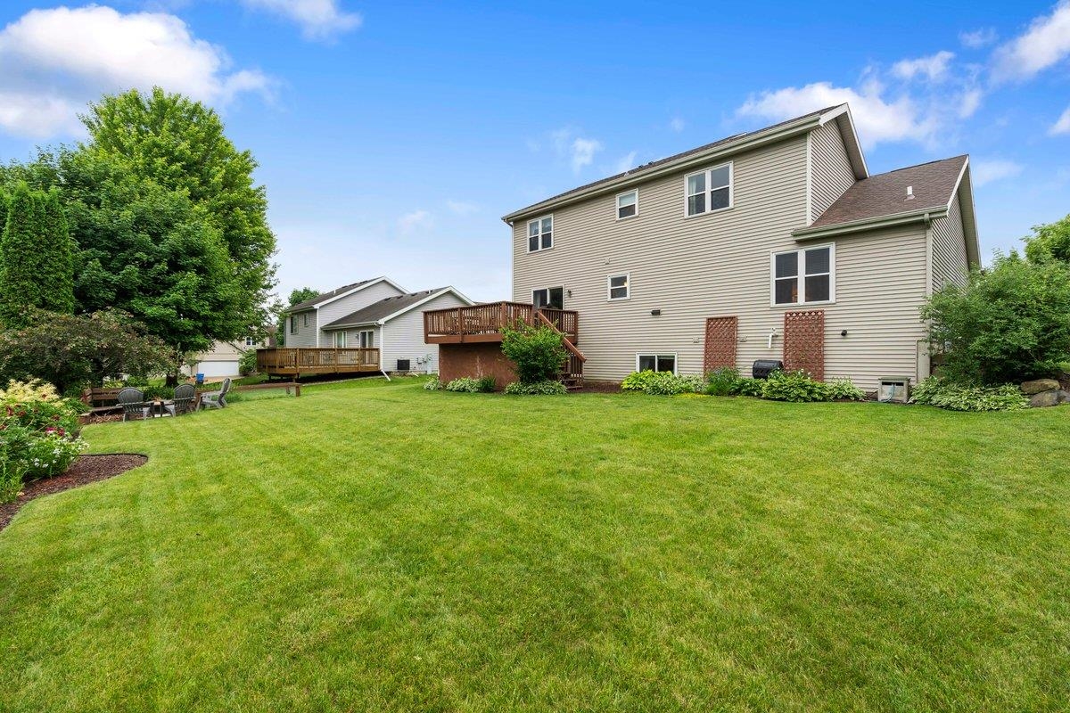 840 Questa Ridge Trail