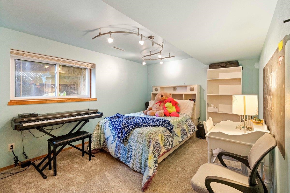 840 Questa Ridge Trail